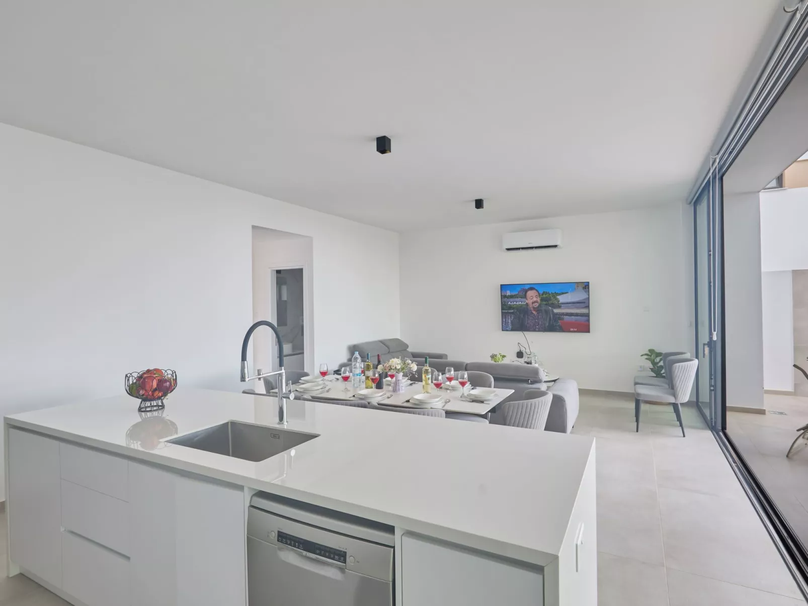 Protaras Aqua Pearl Villa AQ11 im Zentrum - Image-tags.info