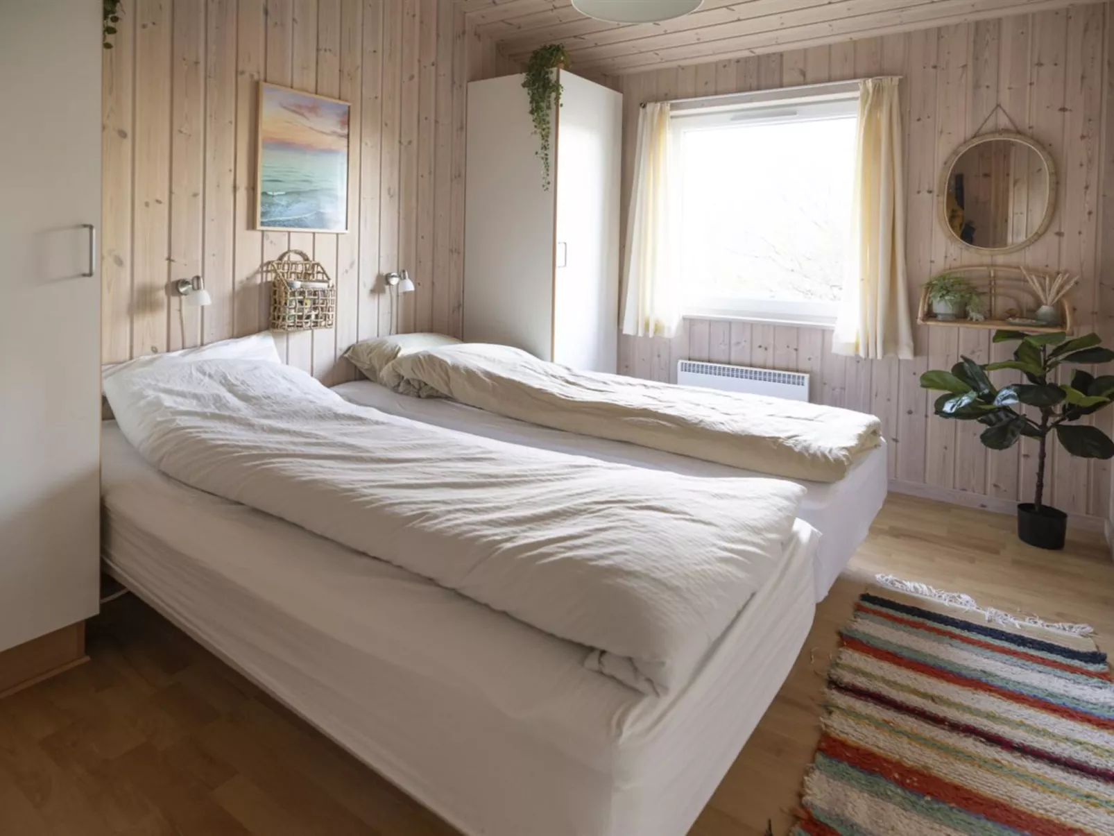 "Ljuben" - 1.1km from the sea-Binnen