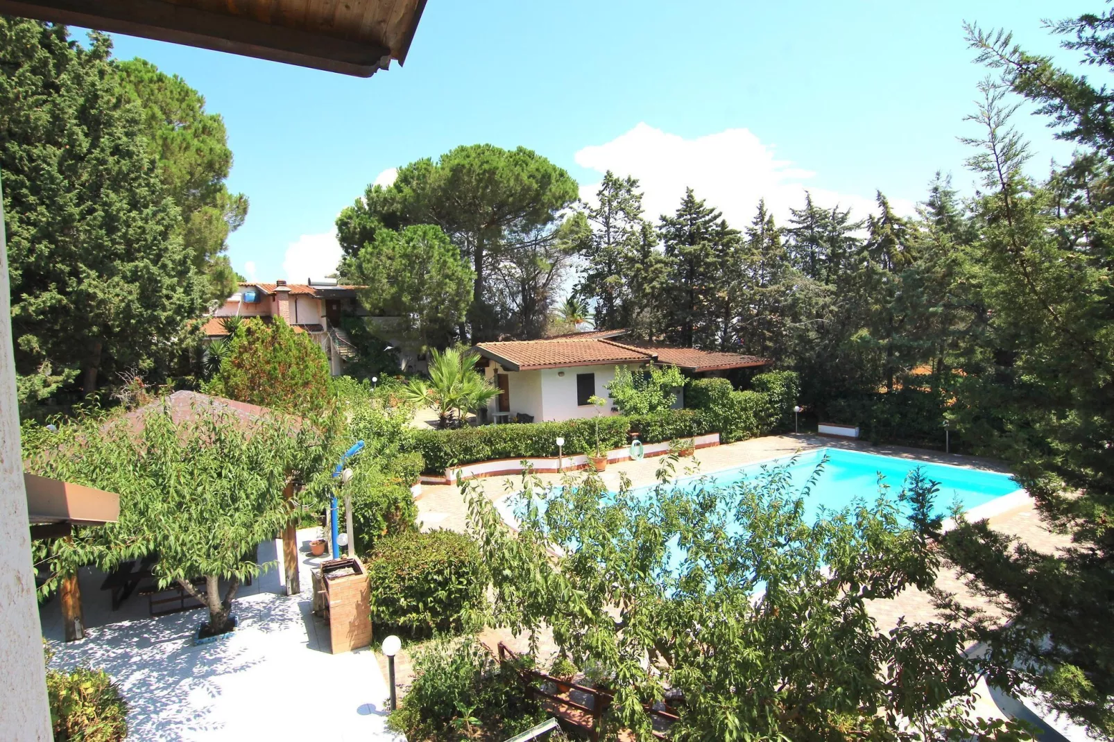 SAPPHIRE HOME - Zwembad