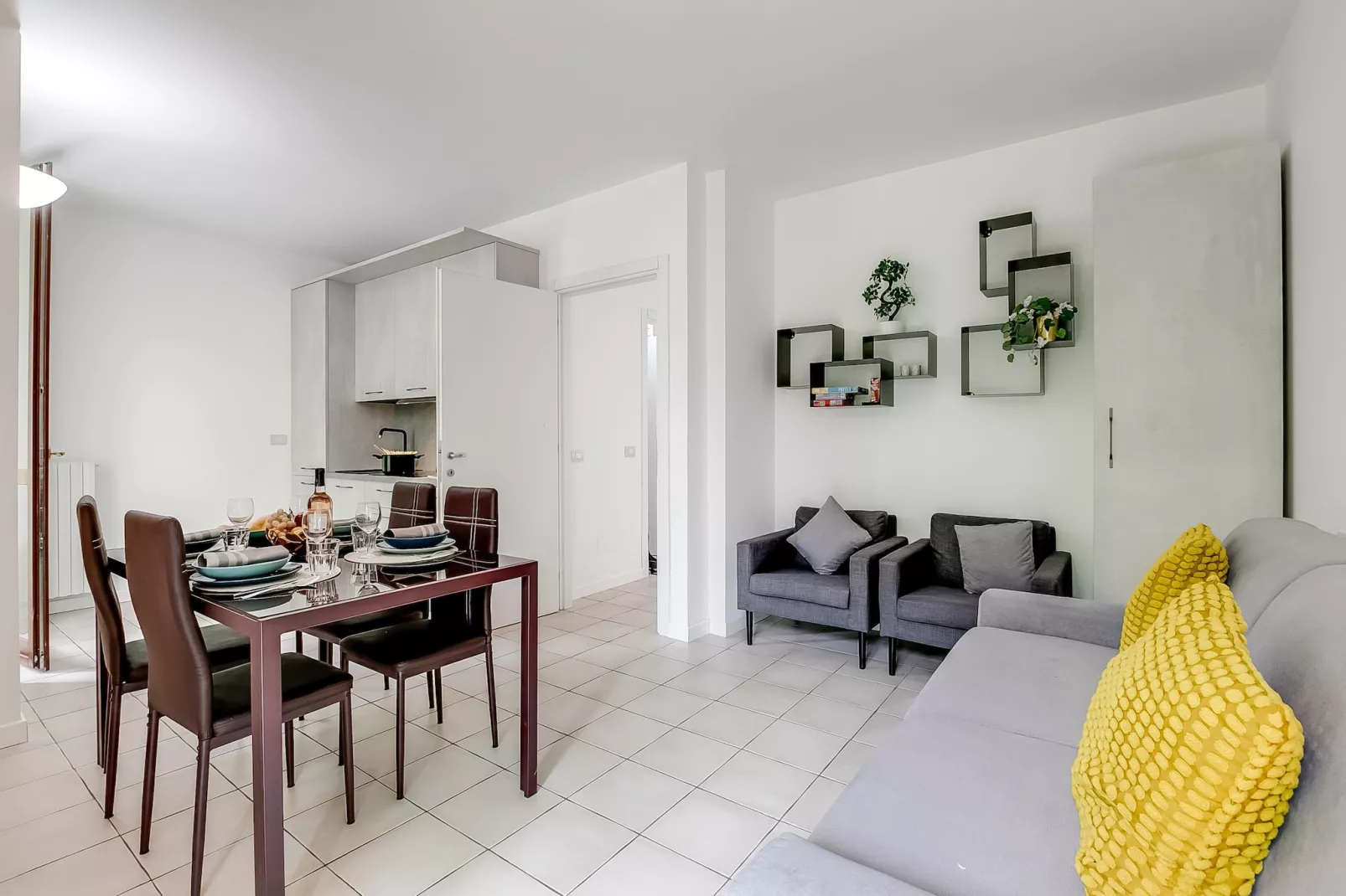 RESIDENCE PORTO LETIZIA - VILLAGE-TRILOCALE 6 PAX DELUXE 8229 - VGB6D - Woonkamer