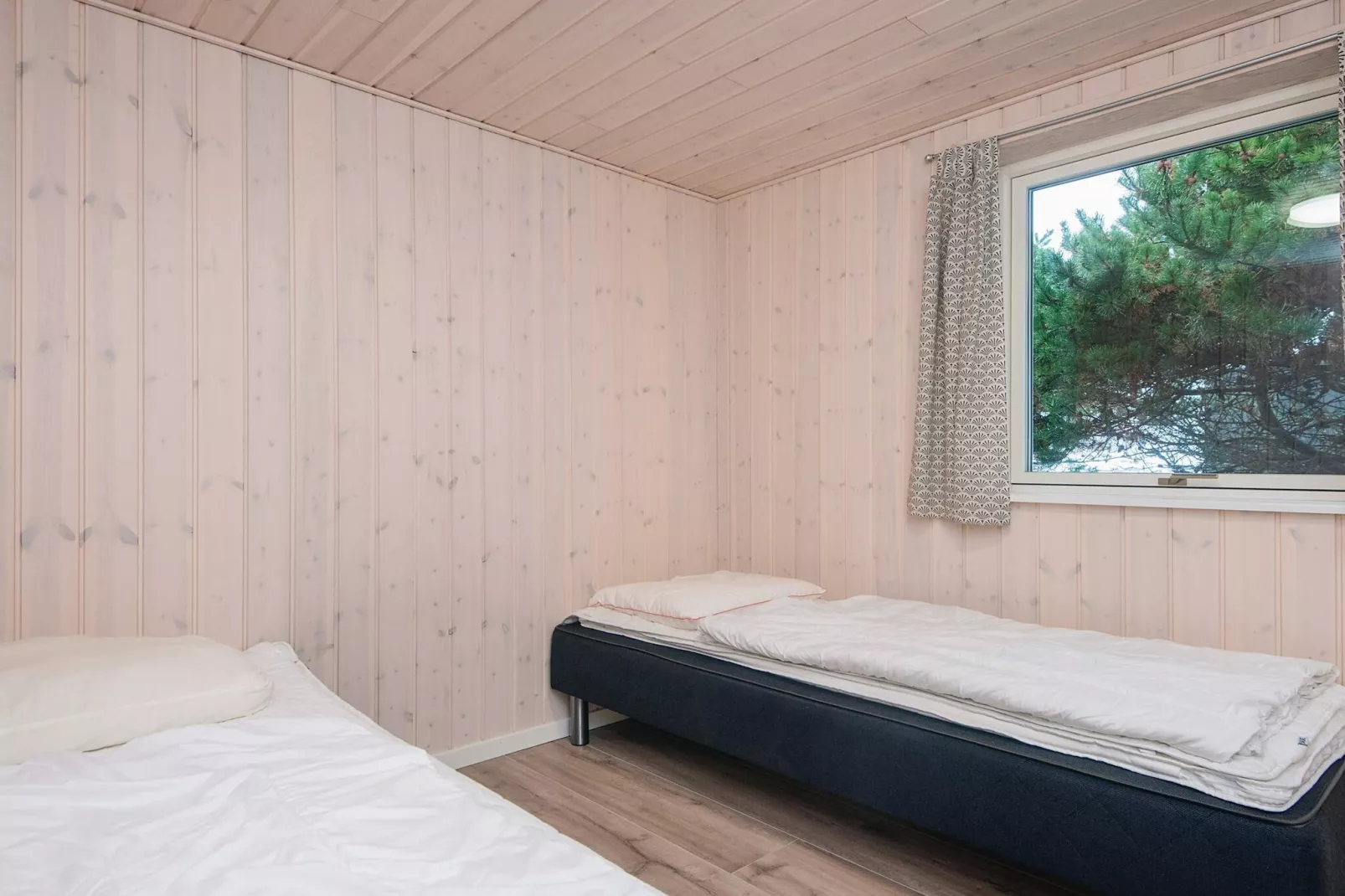 Zomerhuis met zwembad, sauna-Binnen