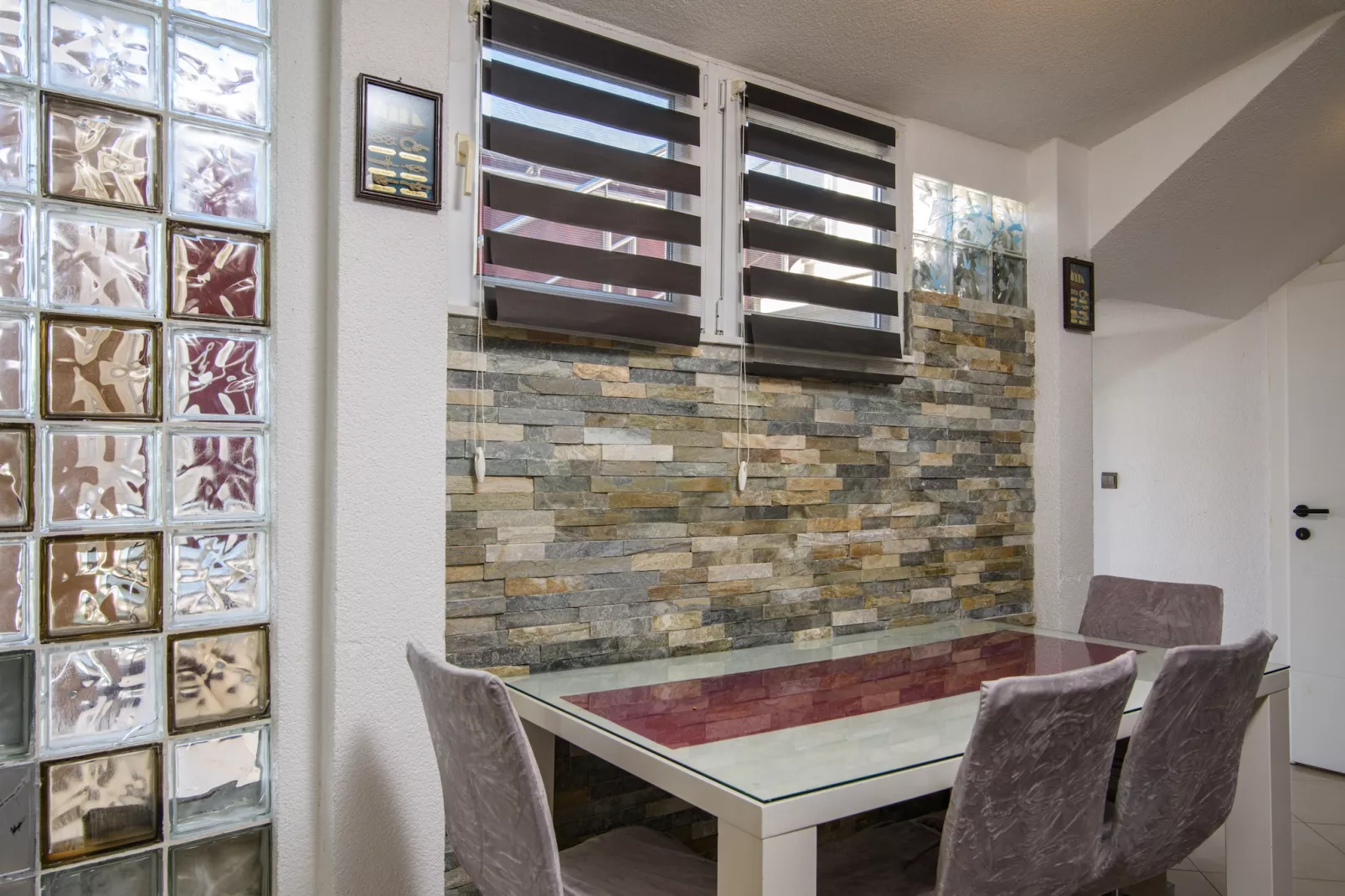 Apartment M1-Eetkamer