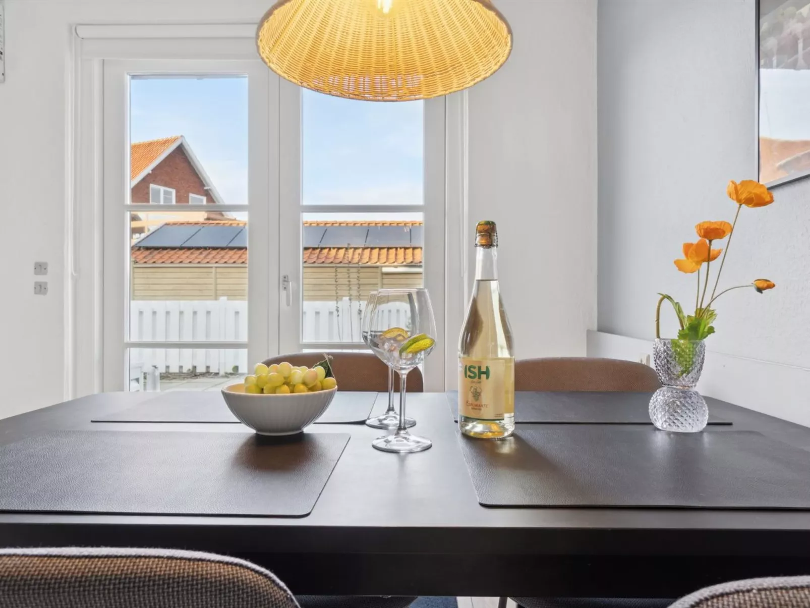 "Majvi" - 300m from the sea - Binnen