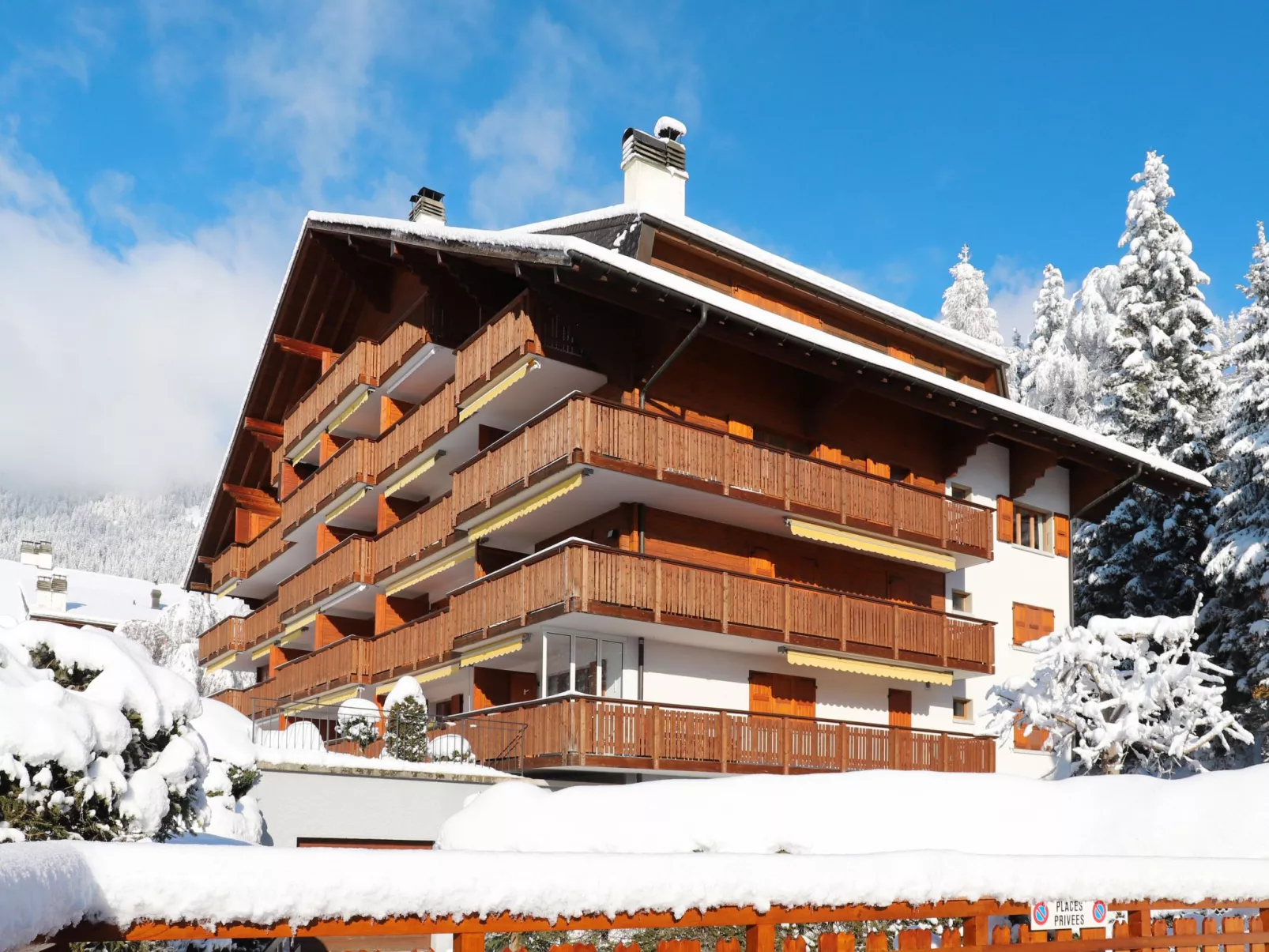 Grand Hôtel B47 - Buiten