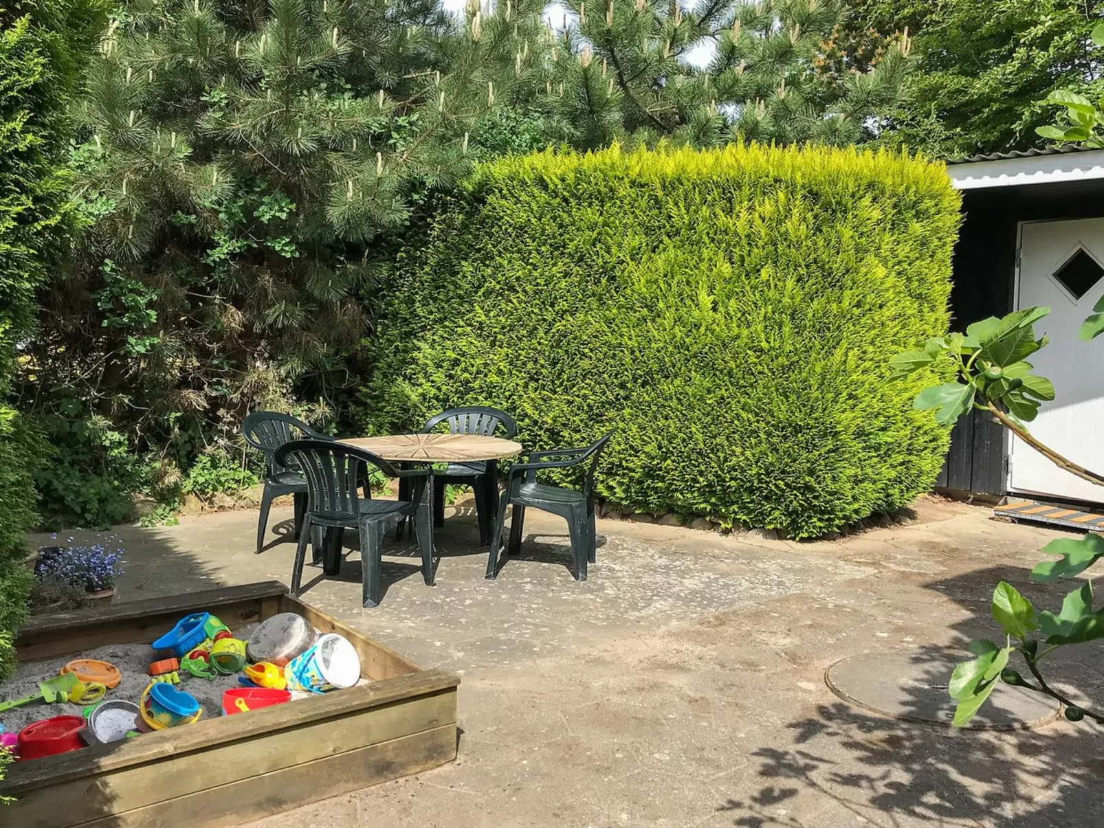 "Vojo" - 100m from the sea-Buiten