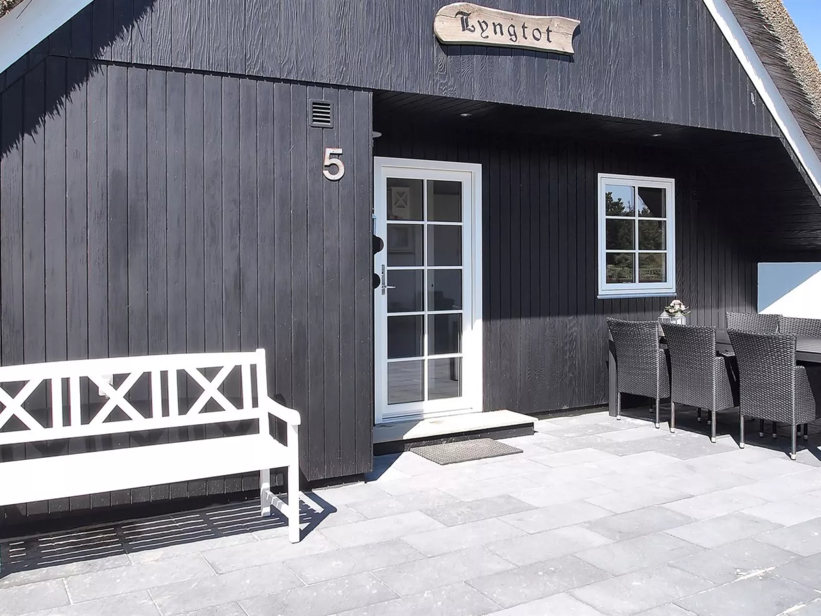 "Rasmina" - 1.2km from the sea - Buiten