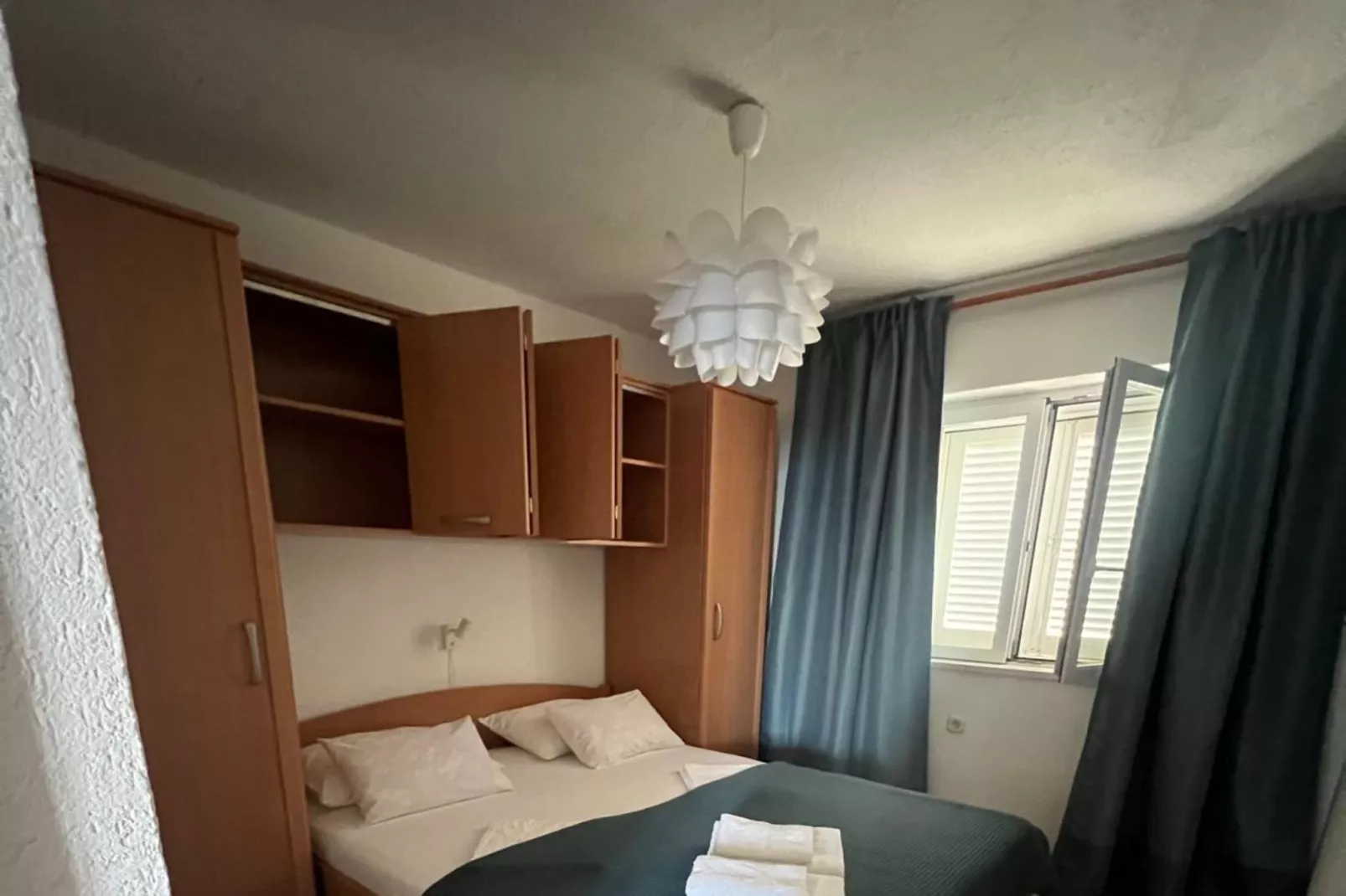 Villa Stella - Two Bedroom Apartment with Balcony and Sea View (Carla)-Slaapkamer