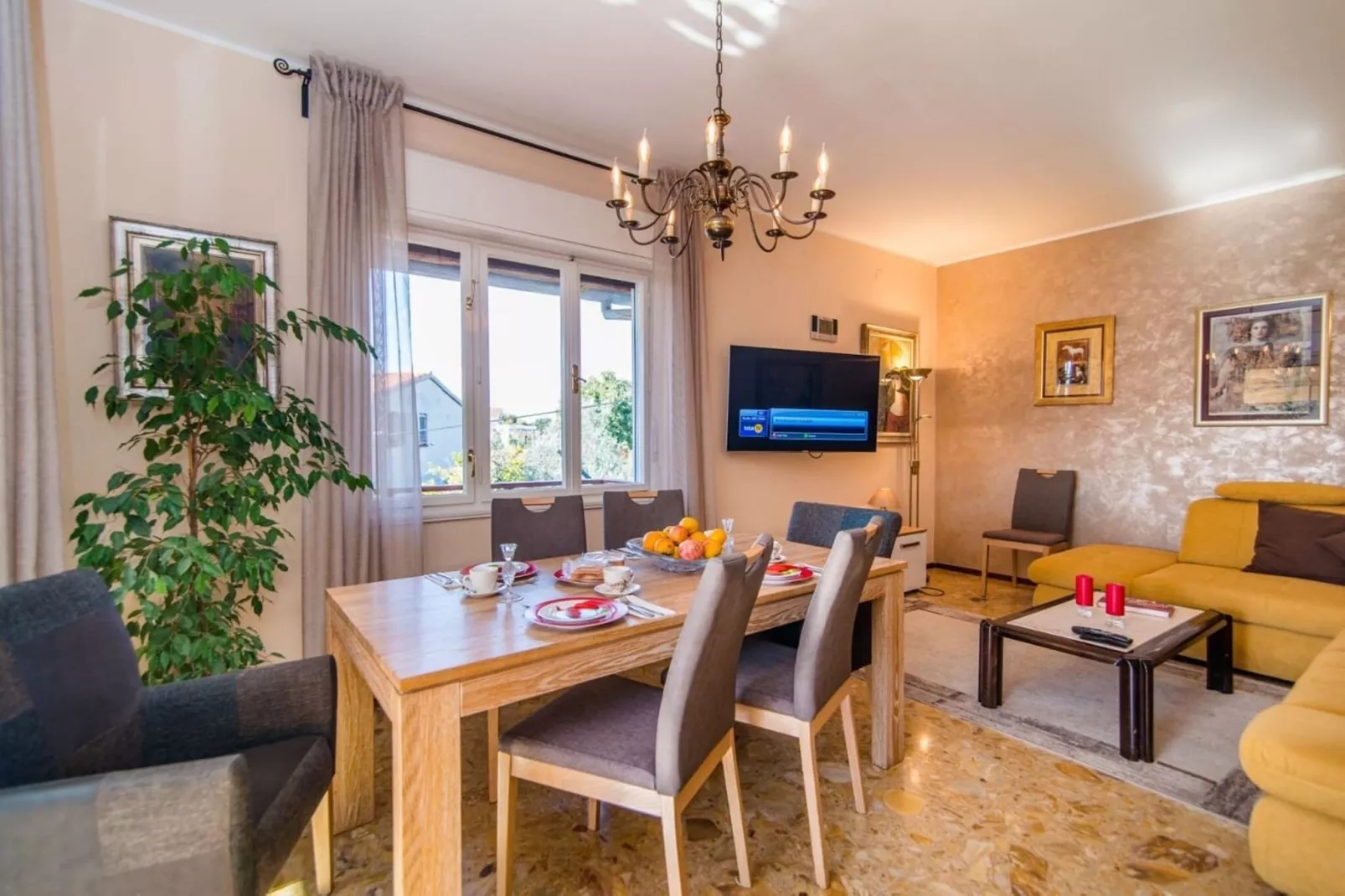 Villa Amalija - Apartment Amy with Sea View-Eetkamer