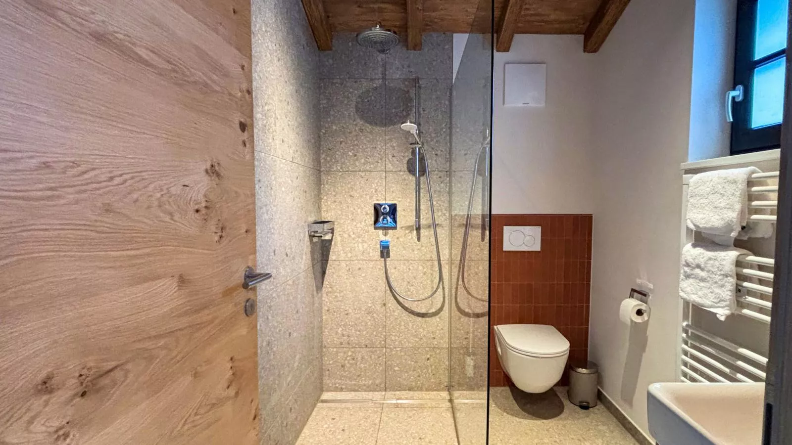 Tauernlodge Eben E1-Badkamer