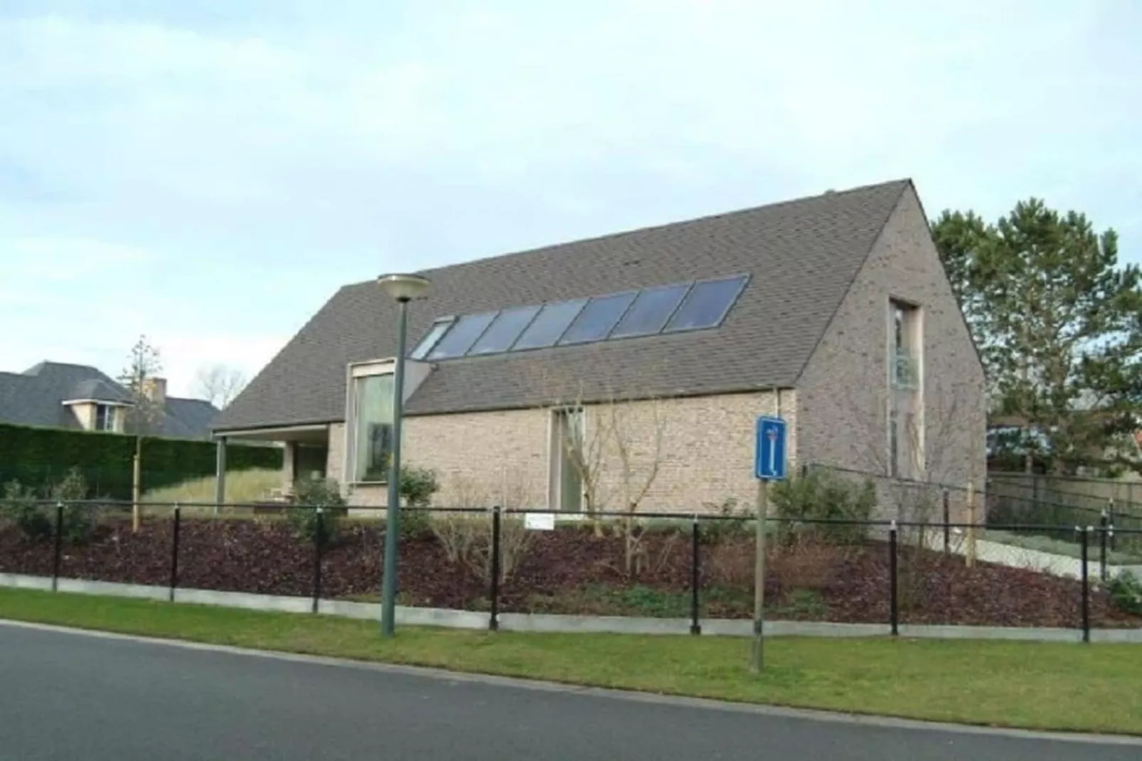 196750-Buitenkant zomer