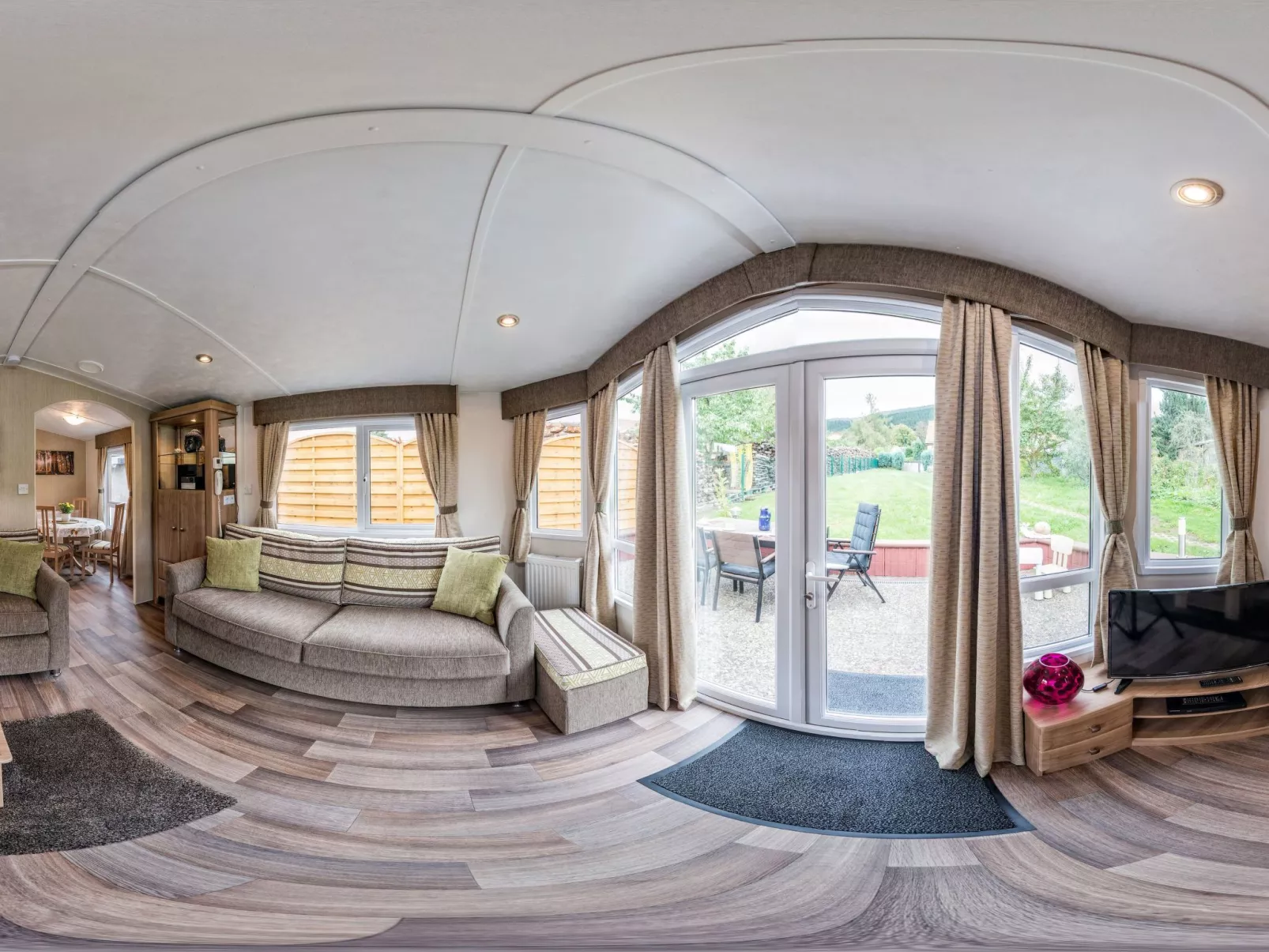 Thüringen-Residenz - Binnen