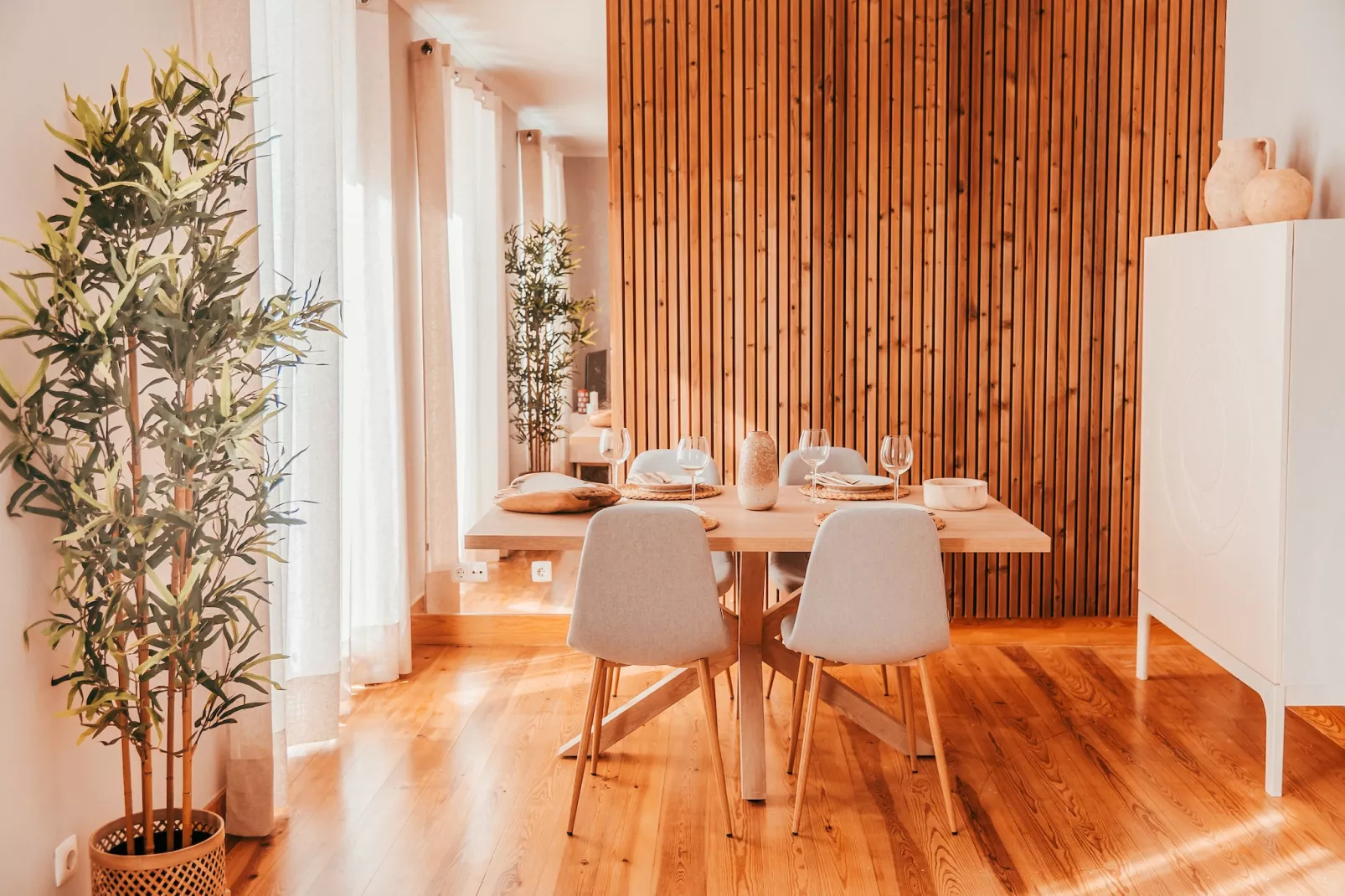 Chic & Classy Lisboa by GT House-Eetkamer