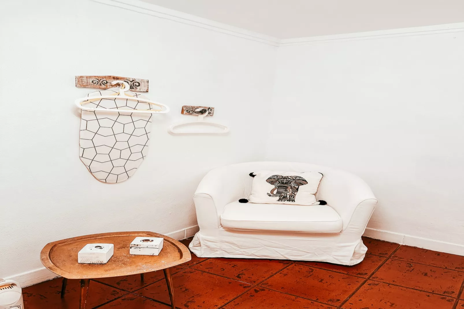 Typical Lisbon Apartment By Gt House-Woonkamer