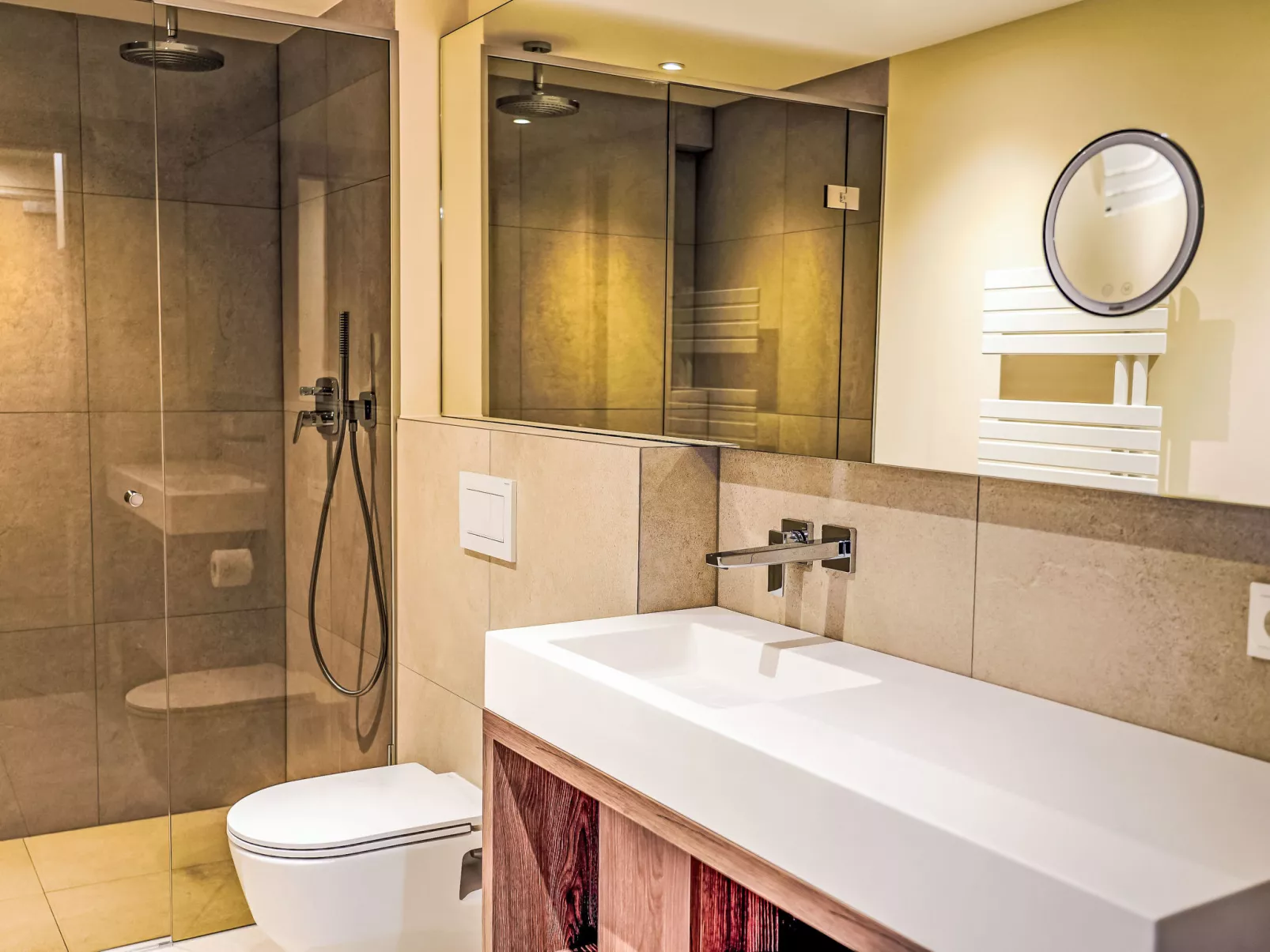 Aparthotel Iris-Binnen