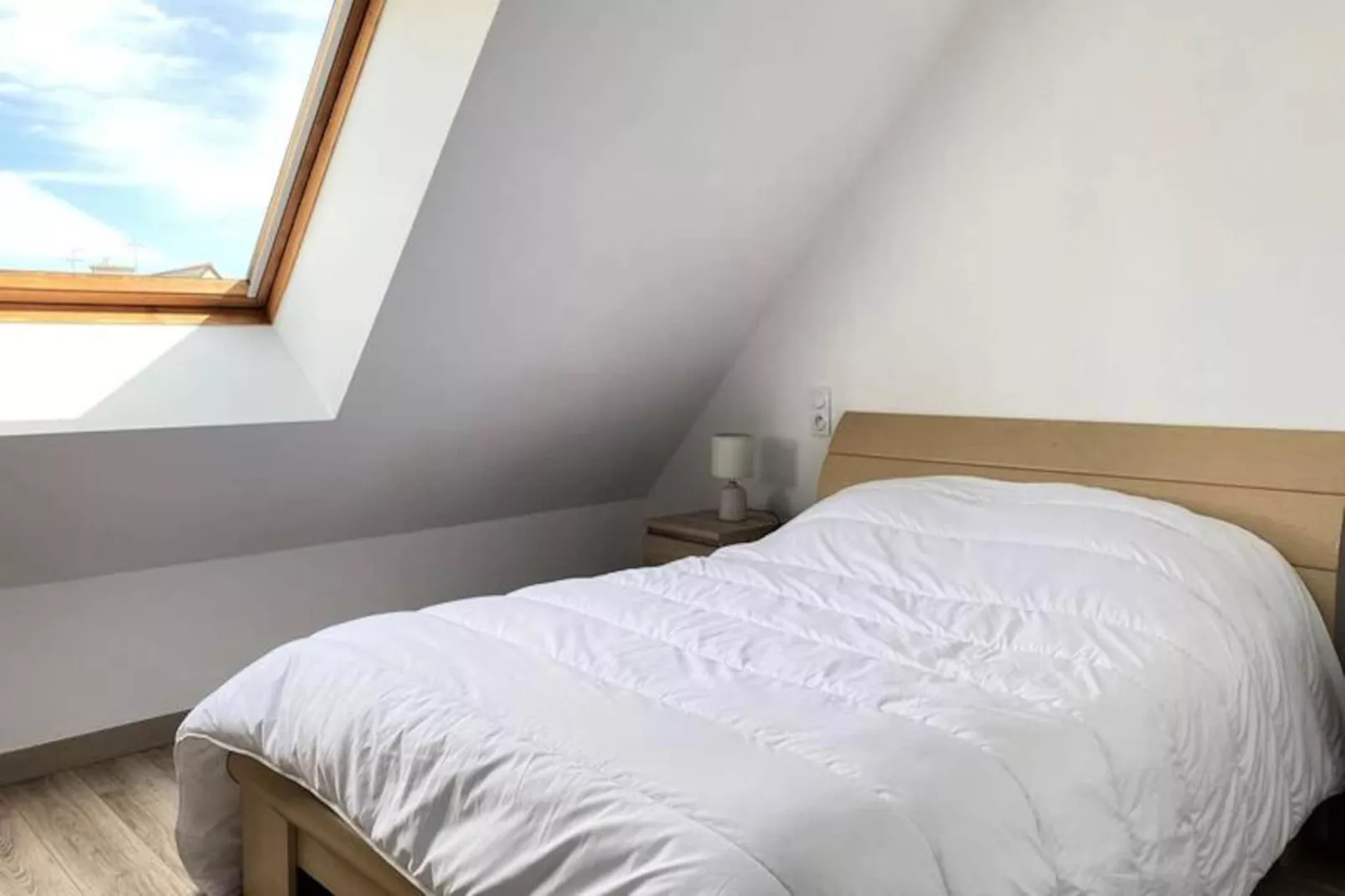 Résidence 303-frehel-Niet-getagd