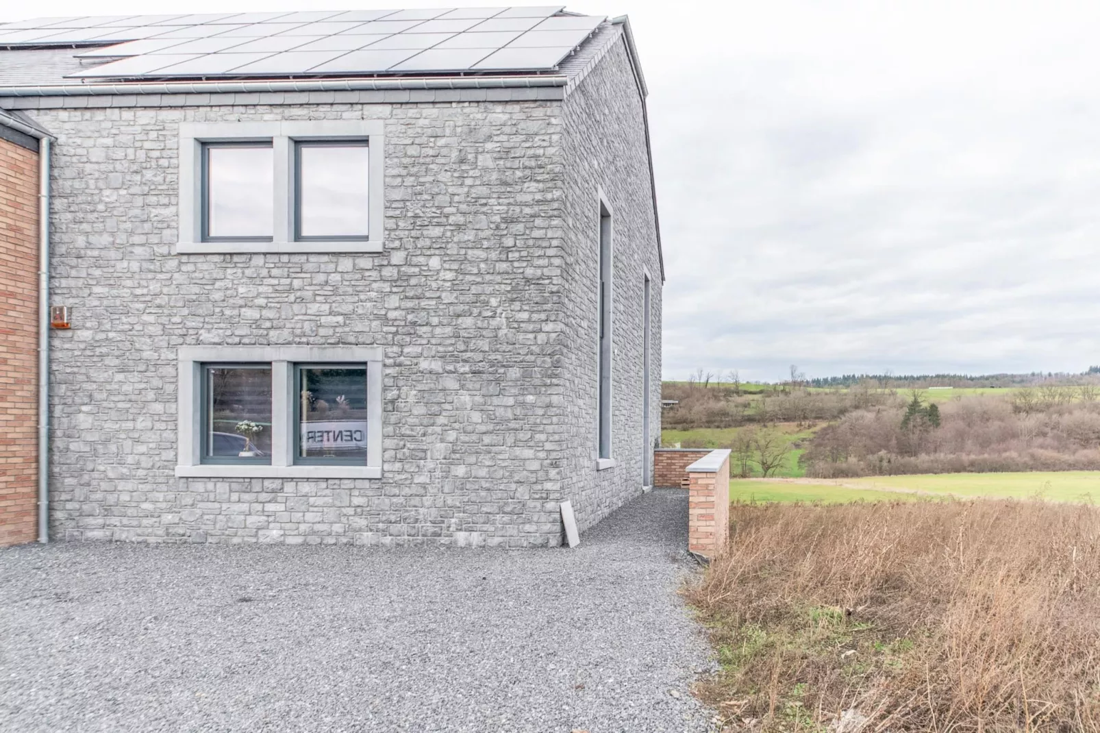 Le vol du milan-Buitenkant zomer