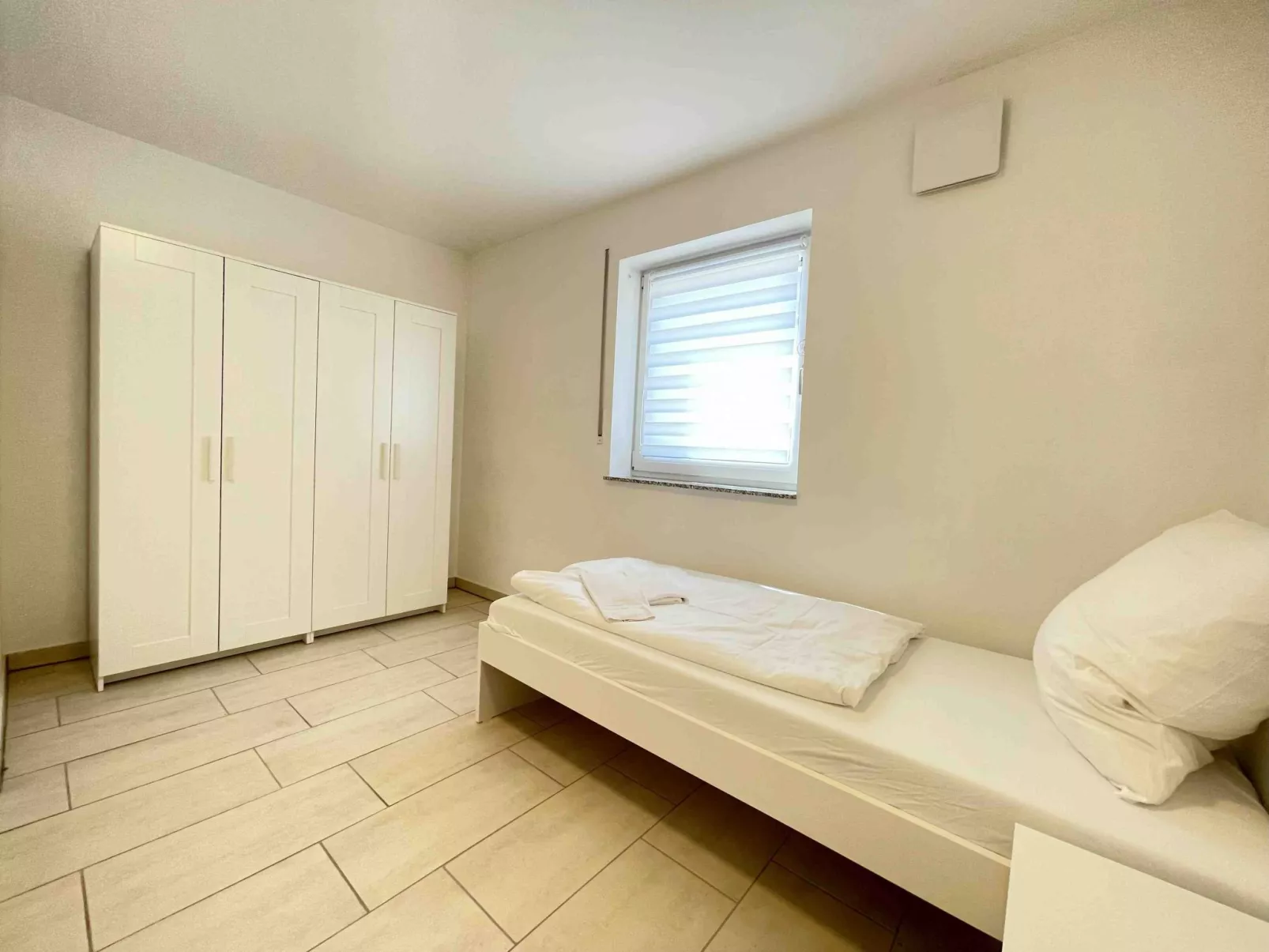 MAX114 - Image-tags.info