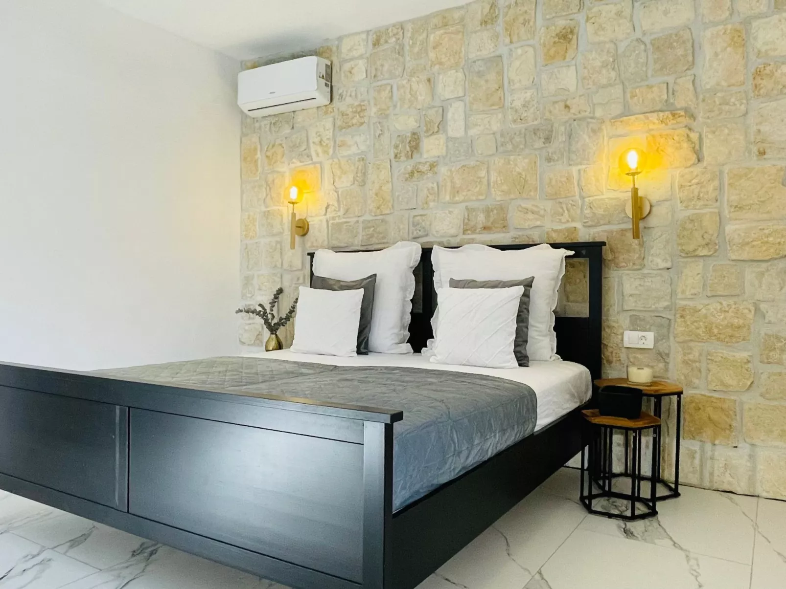 Stonehouse-Pag - Image-tags.info