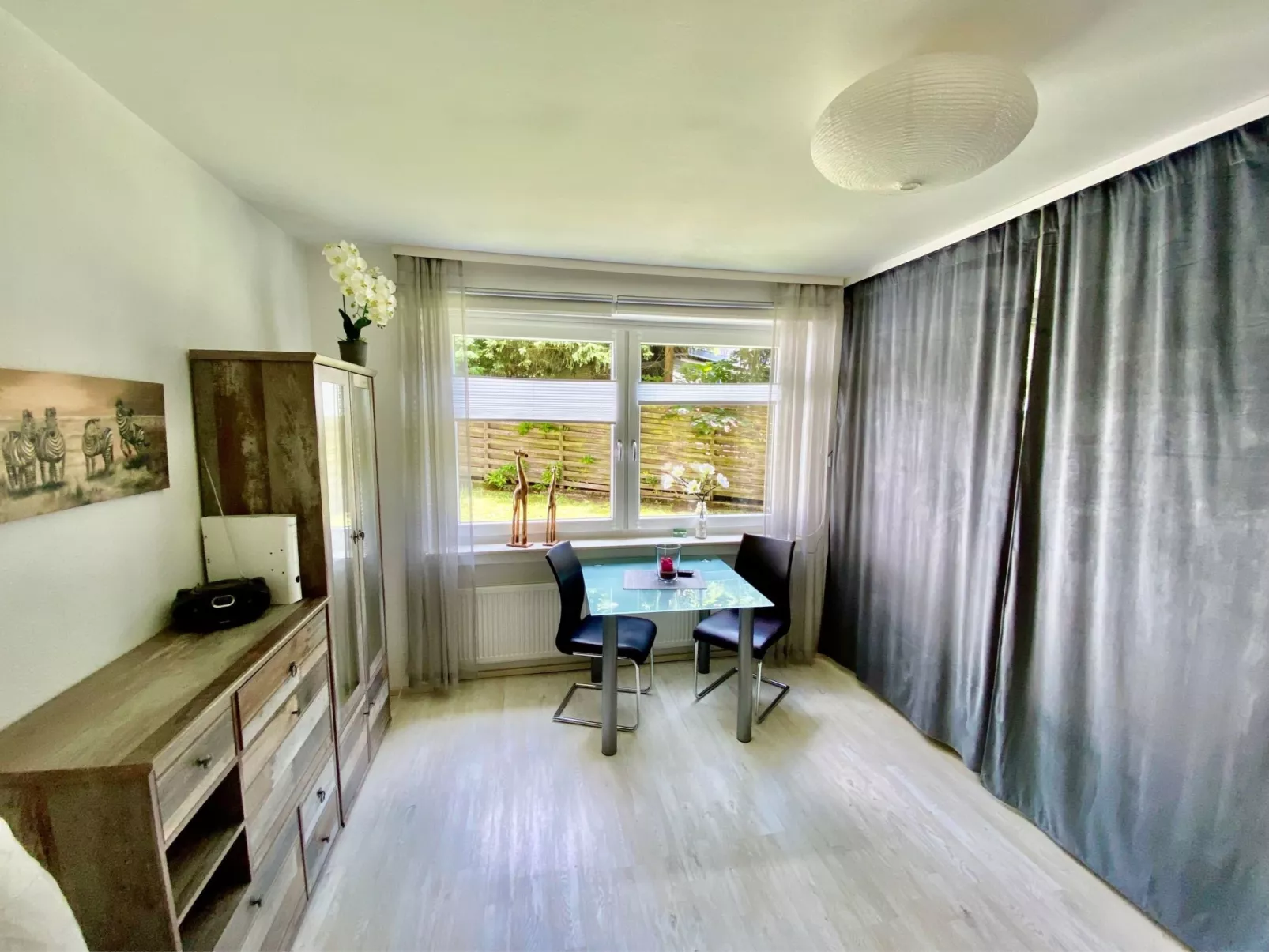 Für zwei Personen, WLAN vorhanden - Image-tags.info