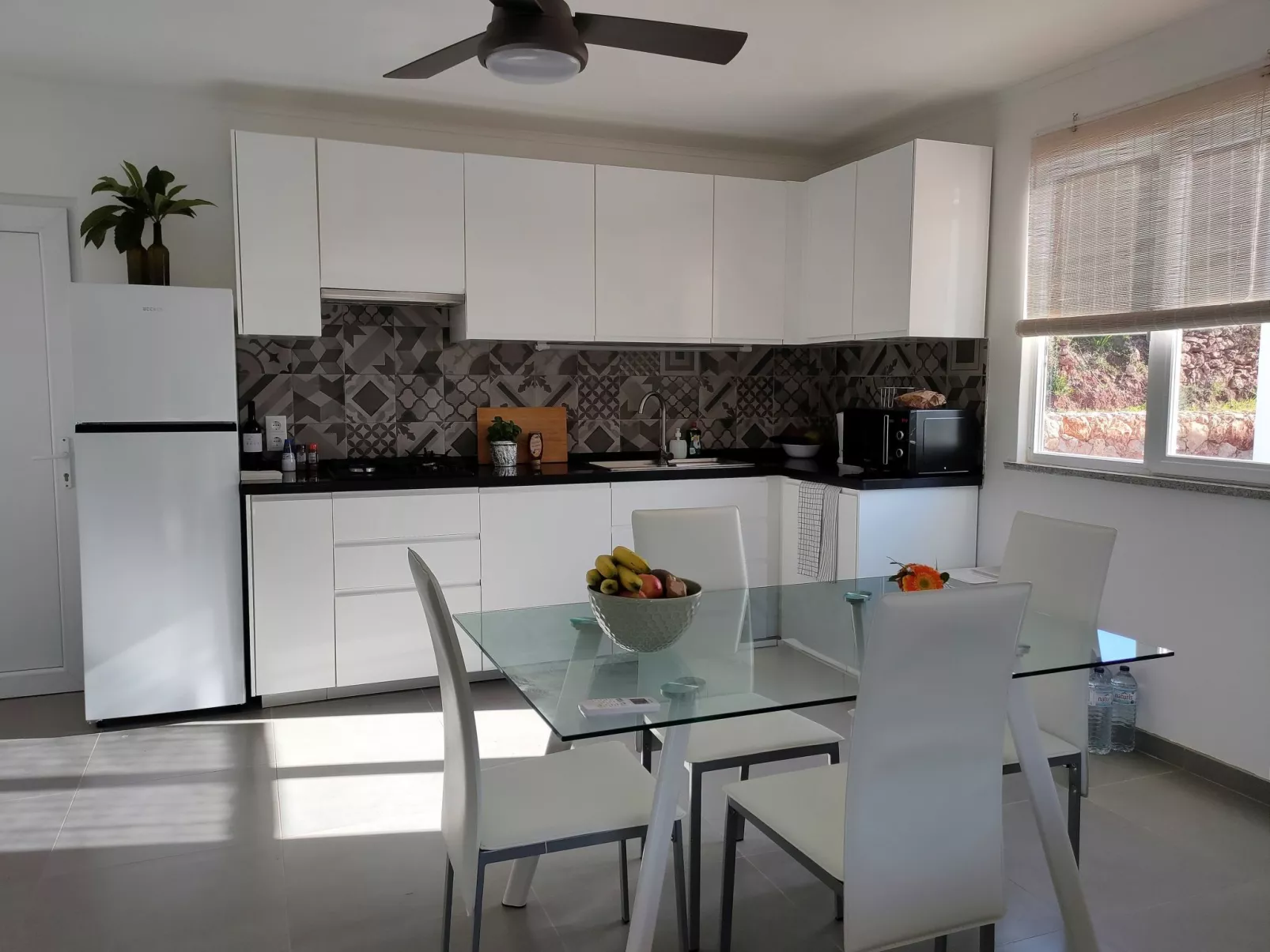 Casa da Cidreira - Villa für 4 Personen (+2) + private Suite - Image-tags.info