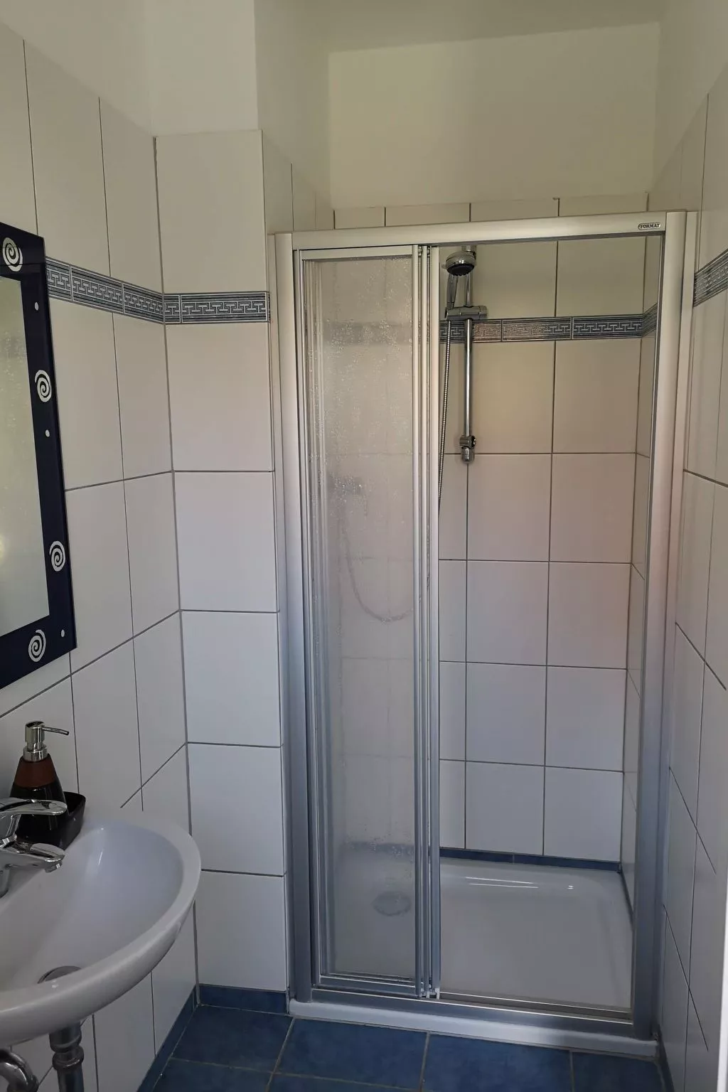 Für 6 Personen ca. 120 m&sup2; in Zepernick, Brandenburg (Berlin und Umgebung)-Image-tags.info