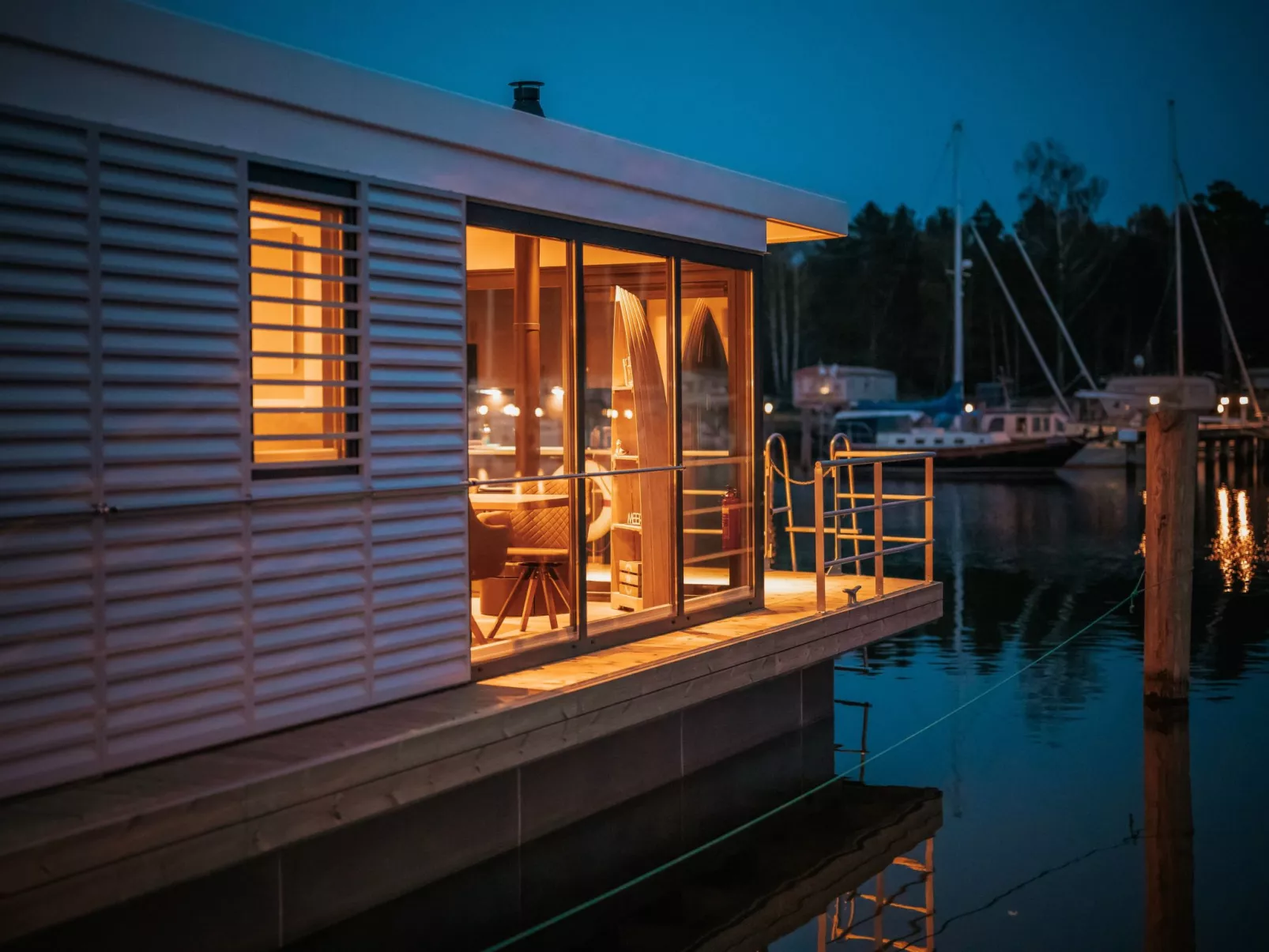 Sealoft auf der Ostsee Floatinghouse Trinity - Image-tags.info