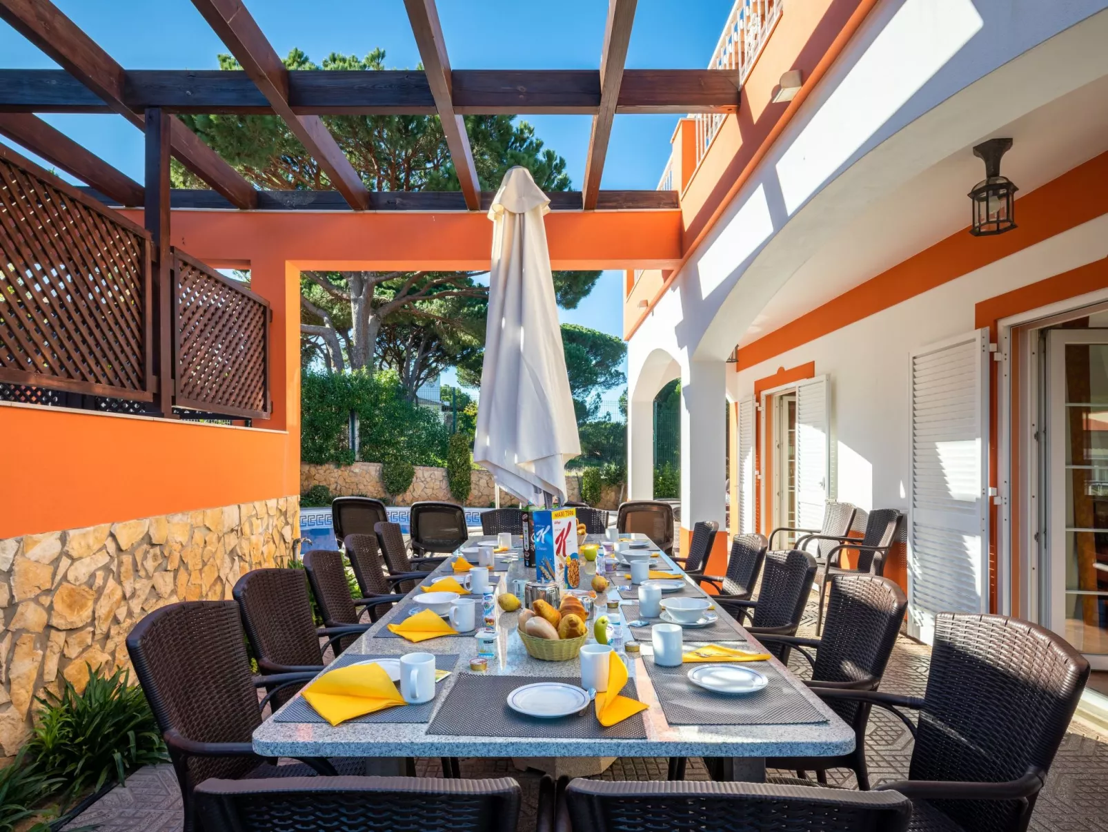 8 Schlafzimmer Villa, Pool, BBq, Strand - Image-tags.info