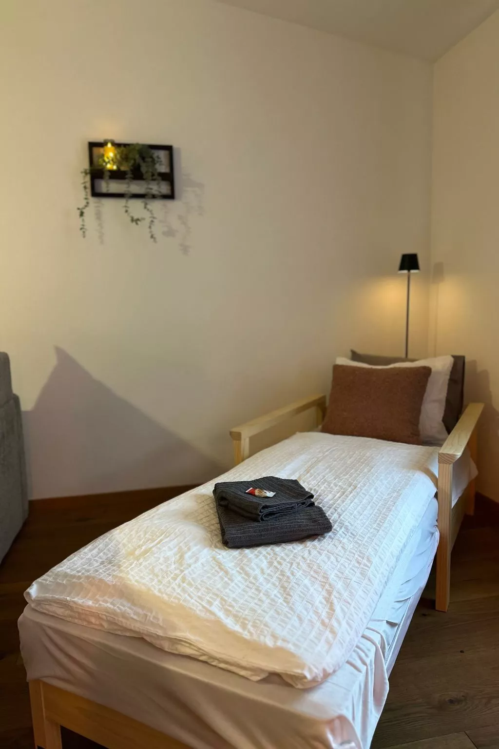 Work and Chill - Image-tags.info