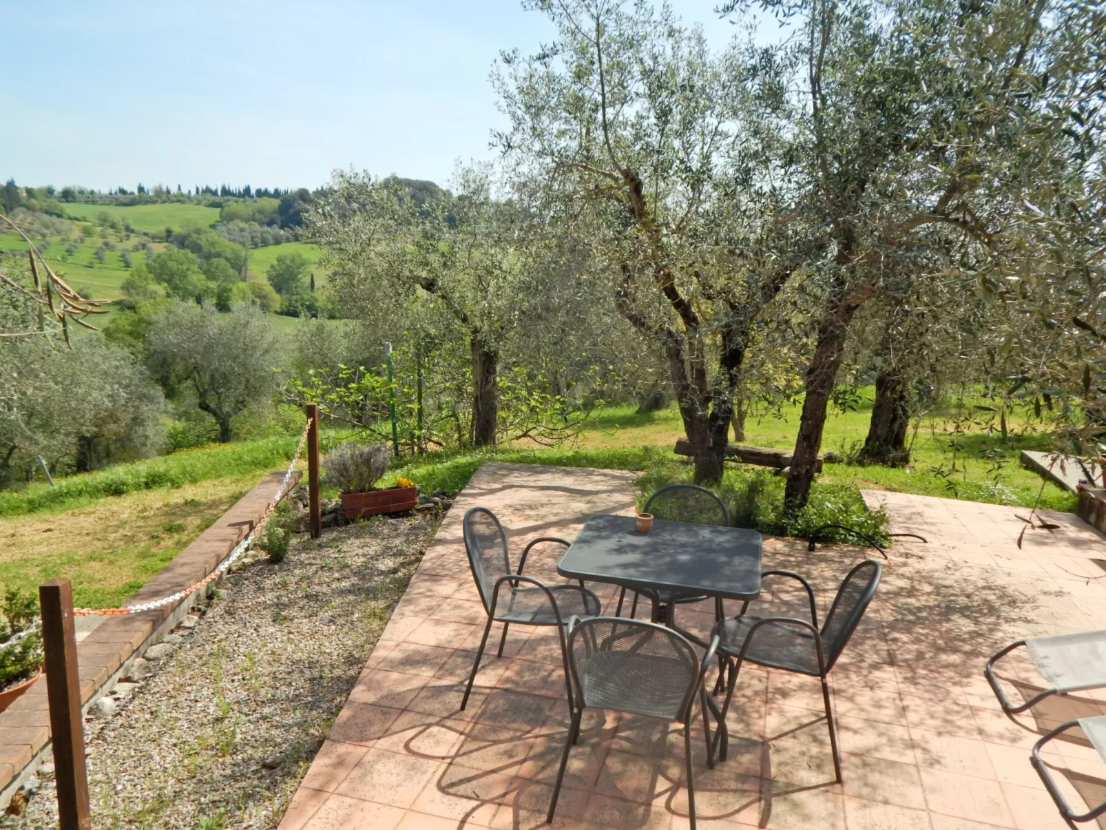Wohnung auf dem Lande, 3 km vom Zentrum von Siena entfernt - Buiten