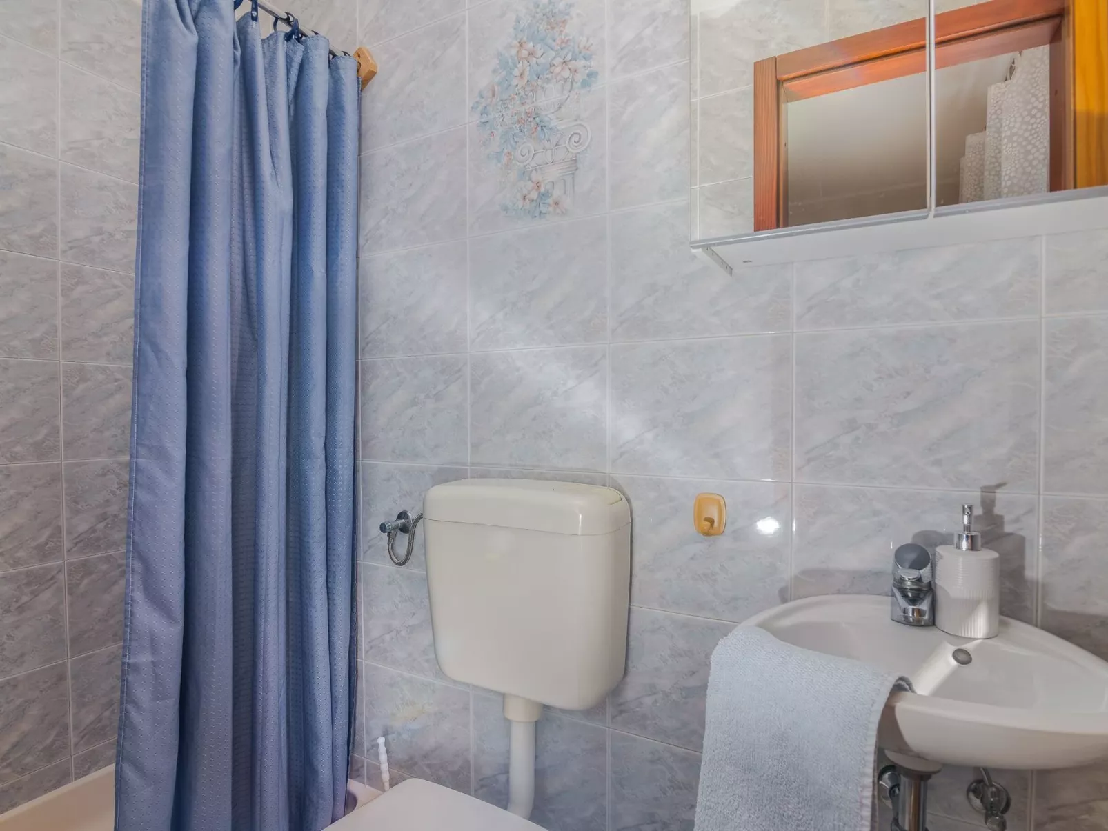 Marina Porat - Image-tags.info