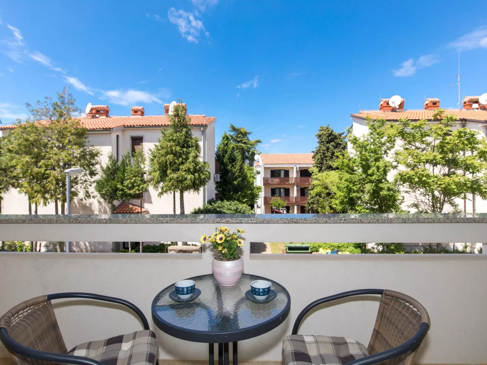 Nino 2 in Malinska - Image-tags.info