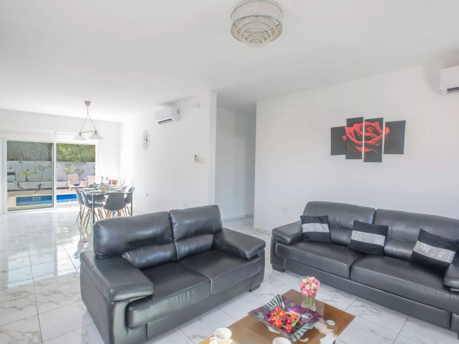 3 Schlafzimmer Villa mit Pool in Protaras Zentrum - Image-tags.info