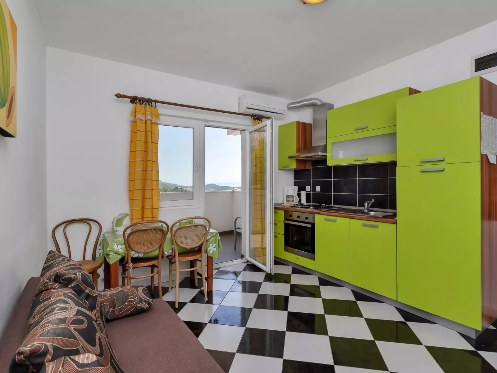 Wohnung in Zelenka mit Gemeinschaftspool - Image-tags.info