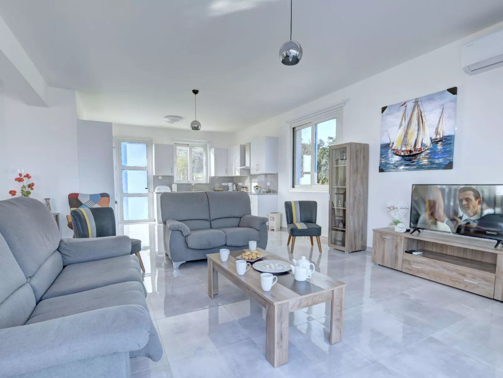 Private Villa mit 4 Schlafzimmern, Pool und Meerblick - Image-tags.info