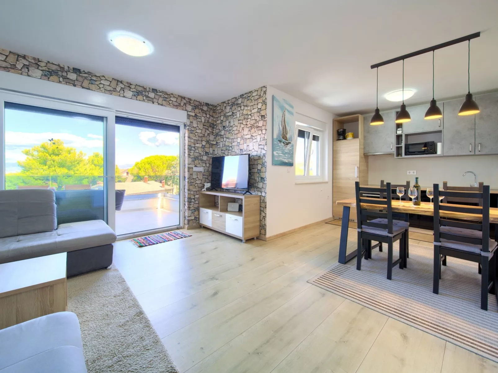 Nadica Deluxe 4 - Image-tags.info