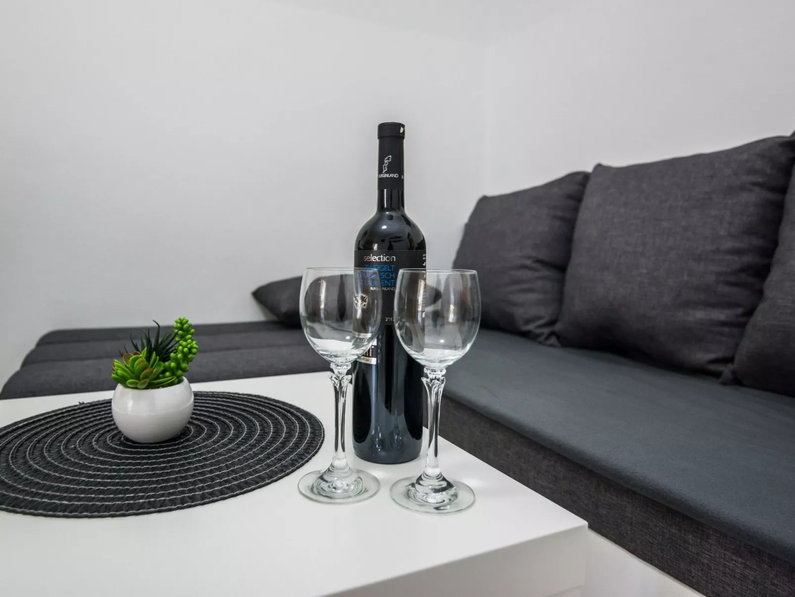 Apartment Skundric 1 - Image-tags.info