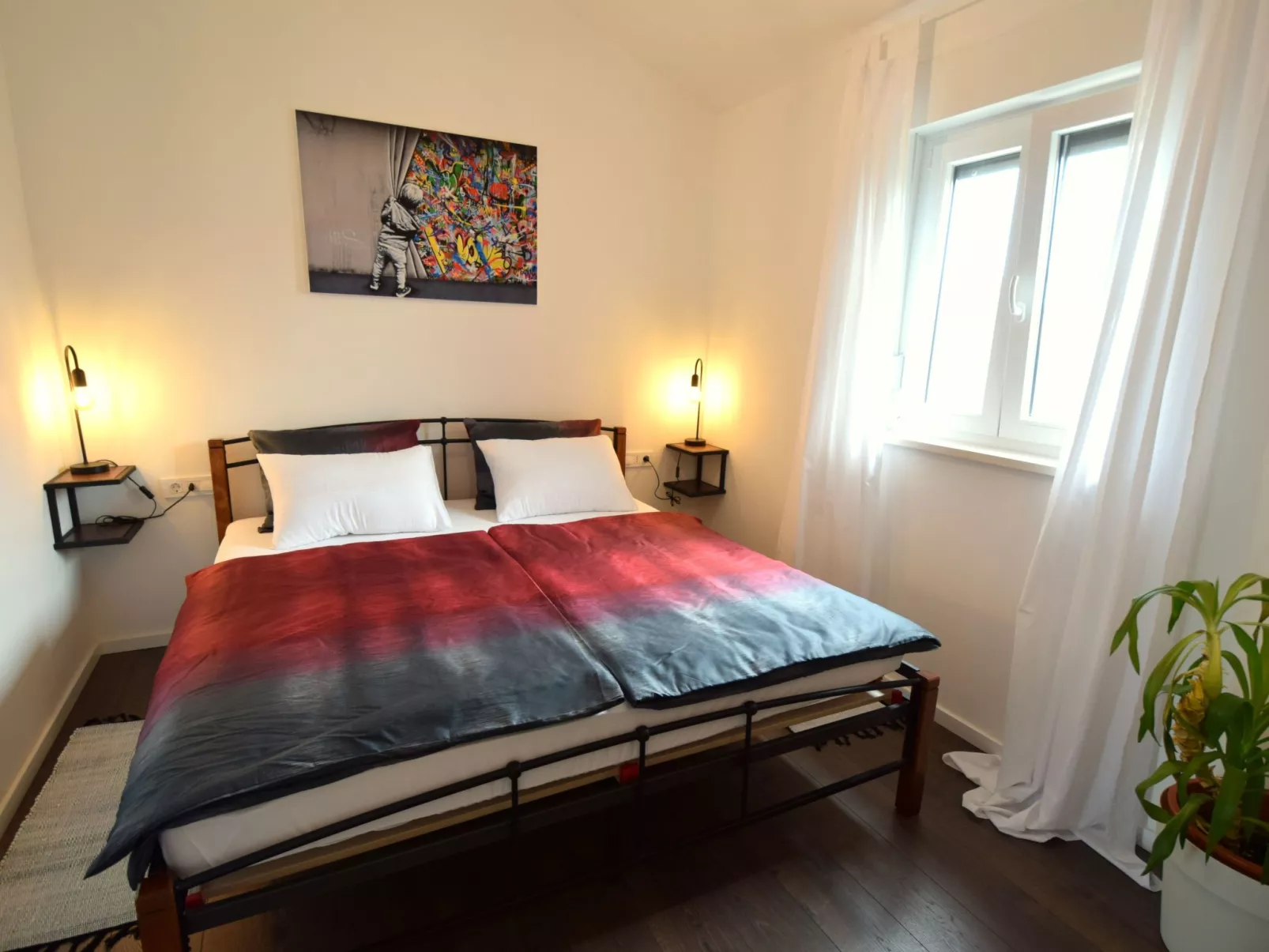 Aki Antonio - Image-tags.info