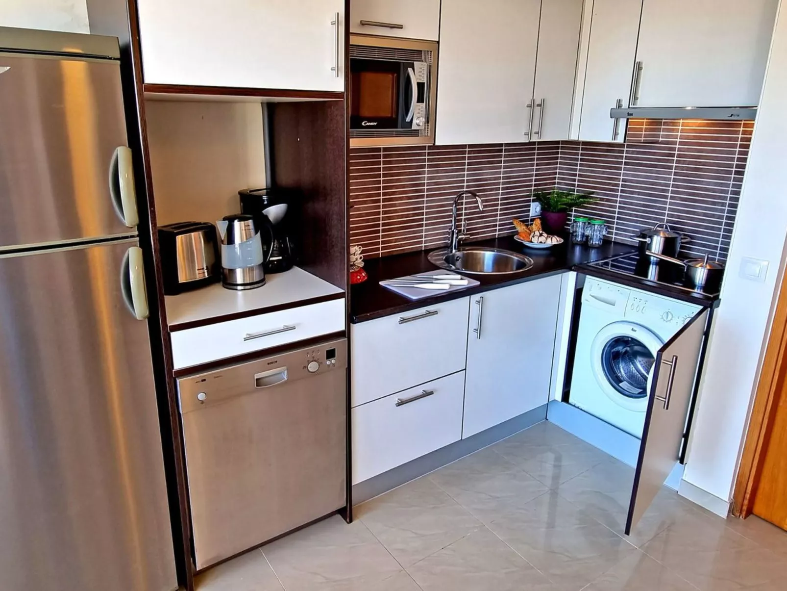 Charmantes Appartement in Costa Calma mit Terrasse und gemeinsamem Pool - Image-tags.info