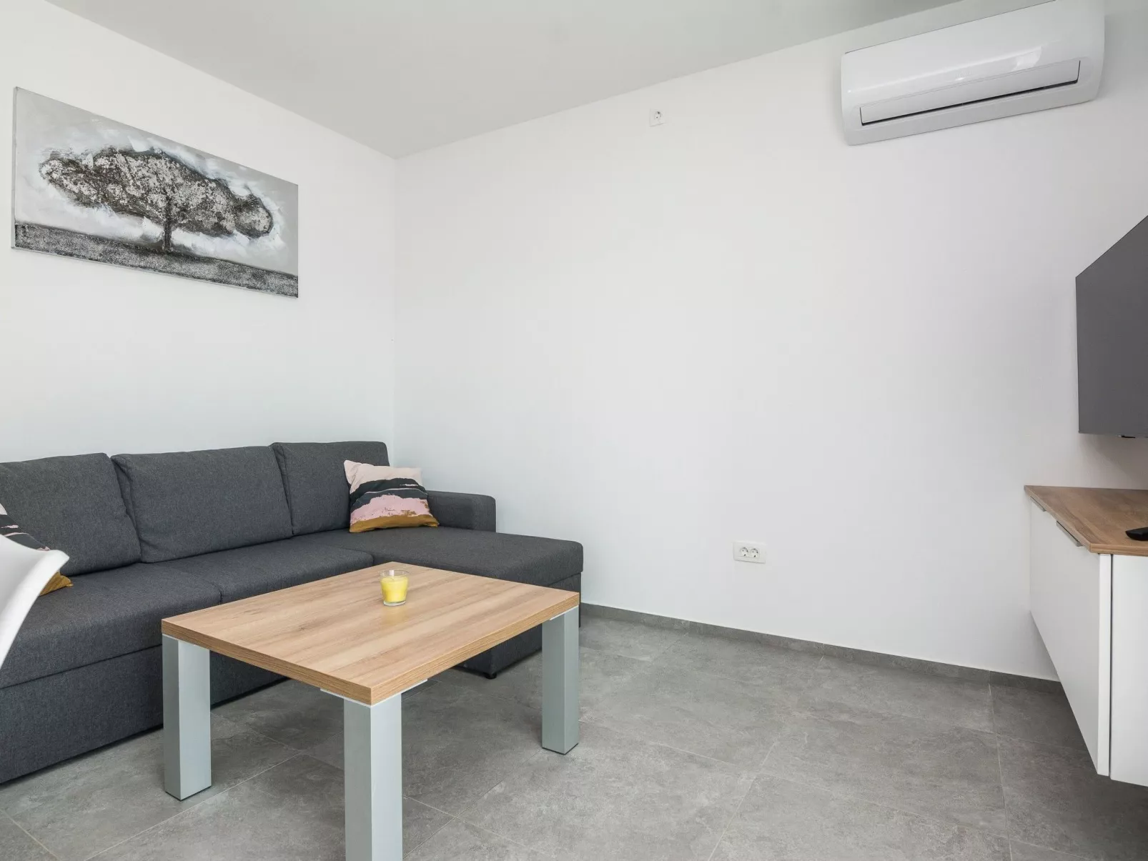 Apartment Spanic 1 - Image-tags.info