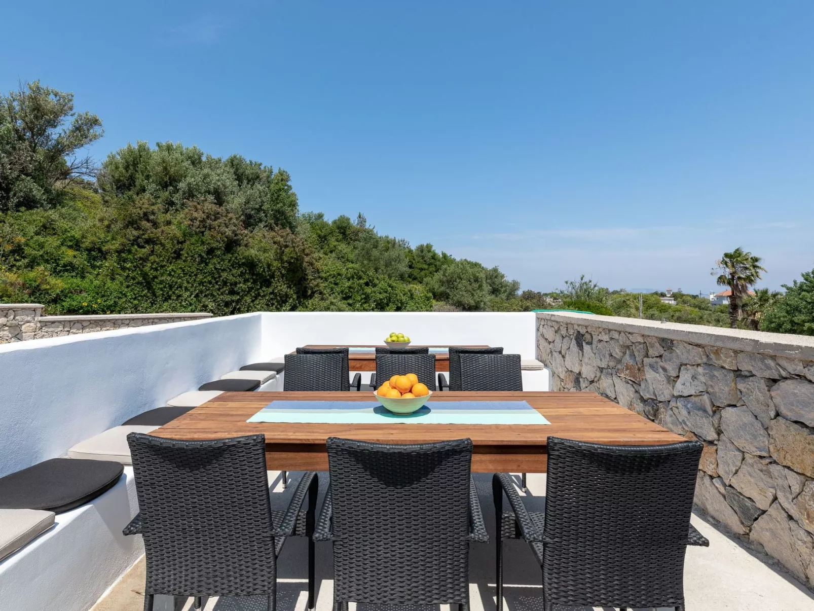 Athena PoolFront - Image-tags.info