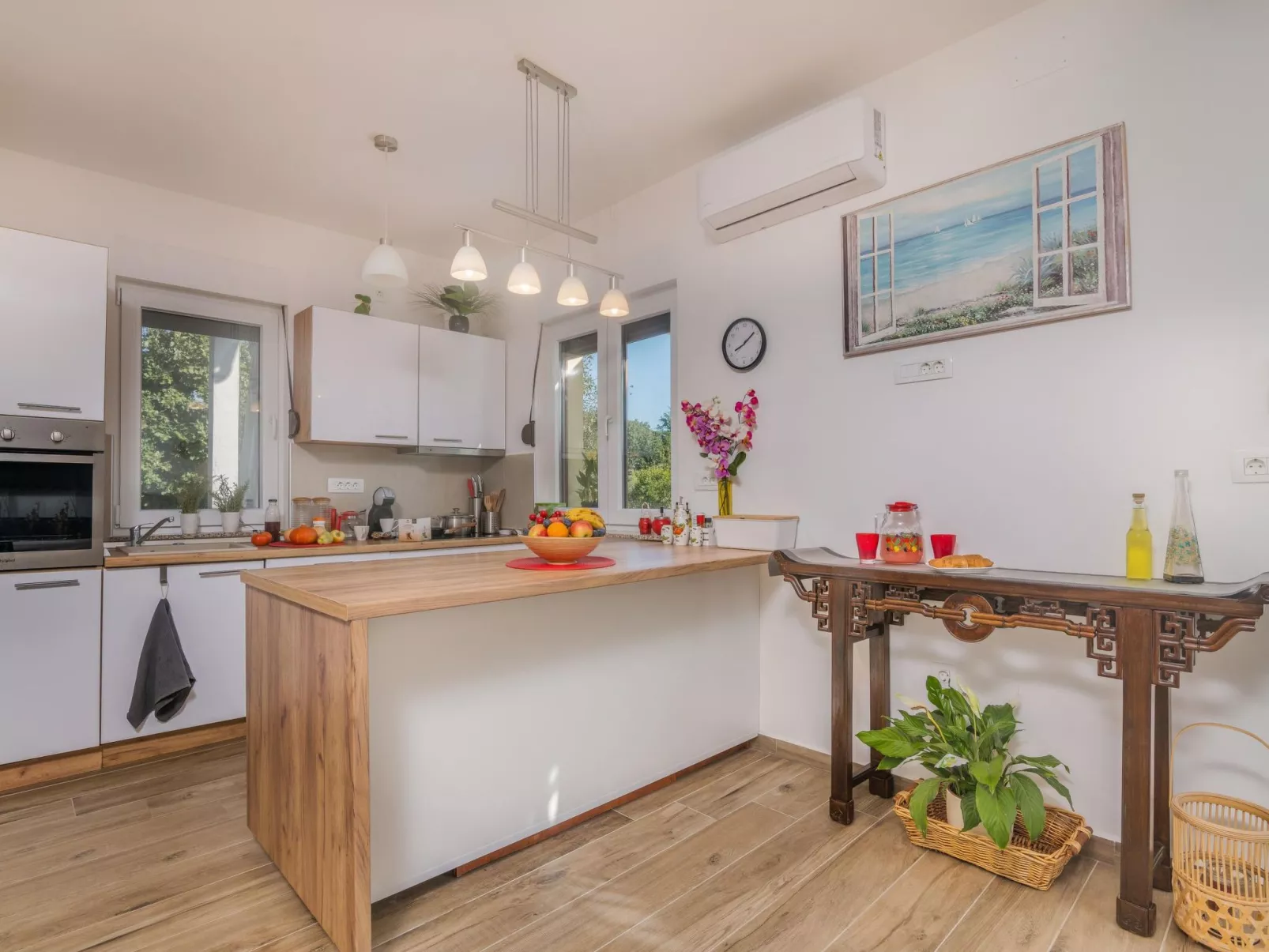 Villa Josie - Image-tags.info