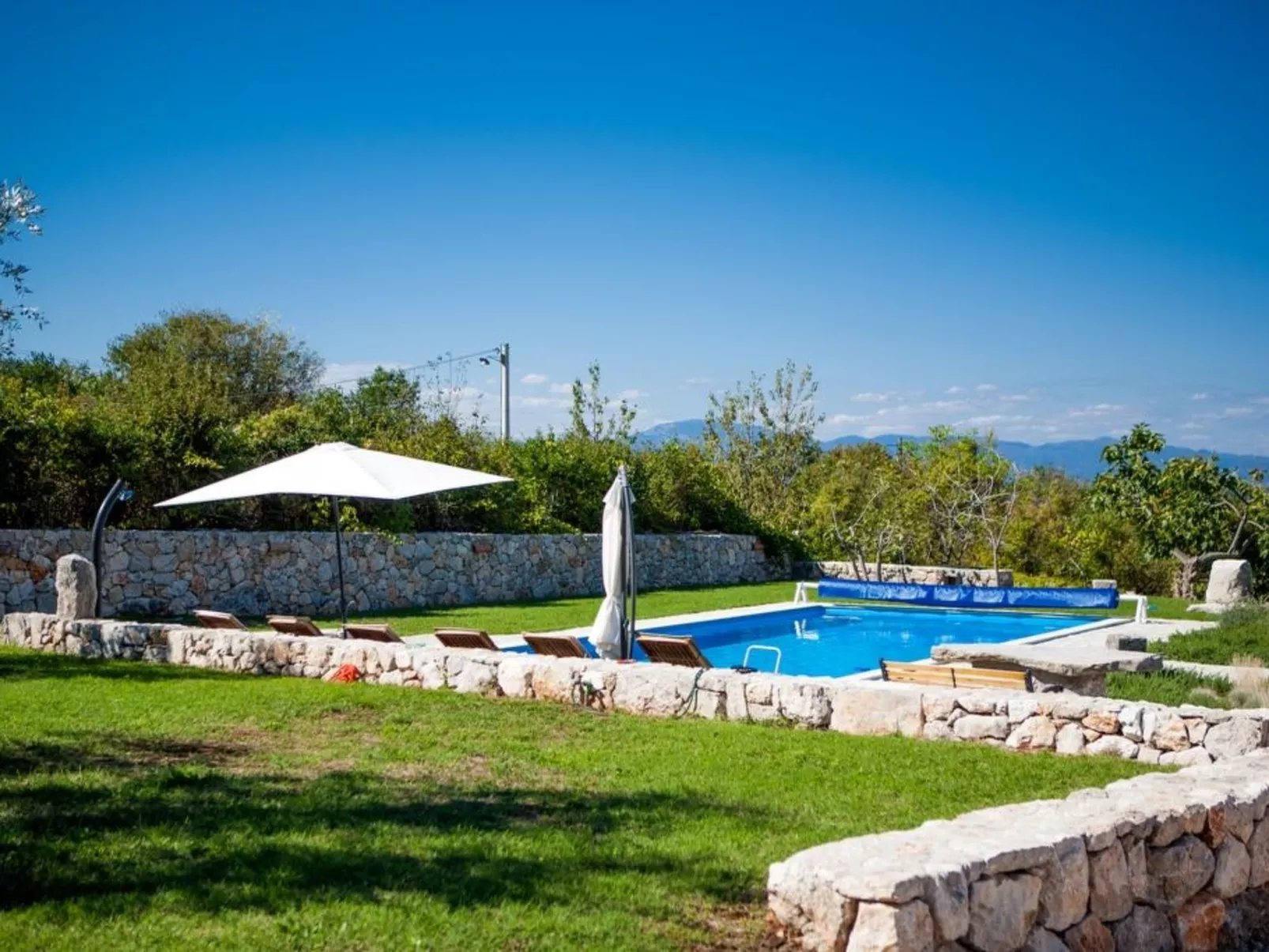 Villa "Oravec" mit Garten, Grill und Terrasse - Image-tags.info