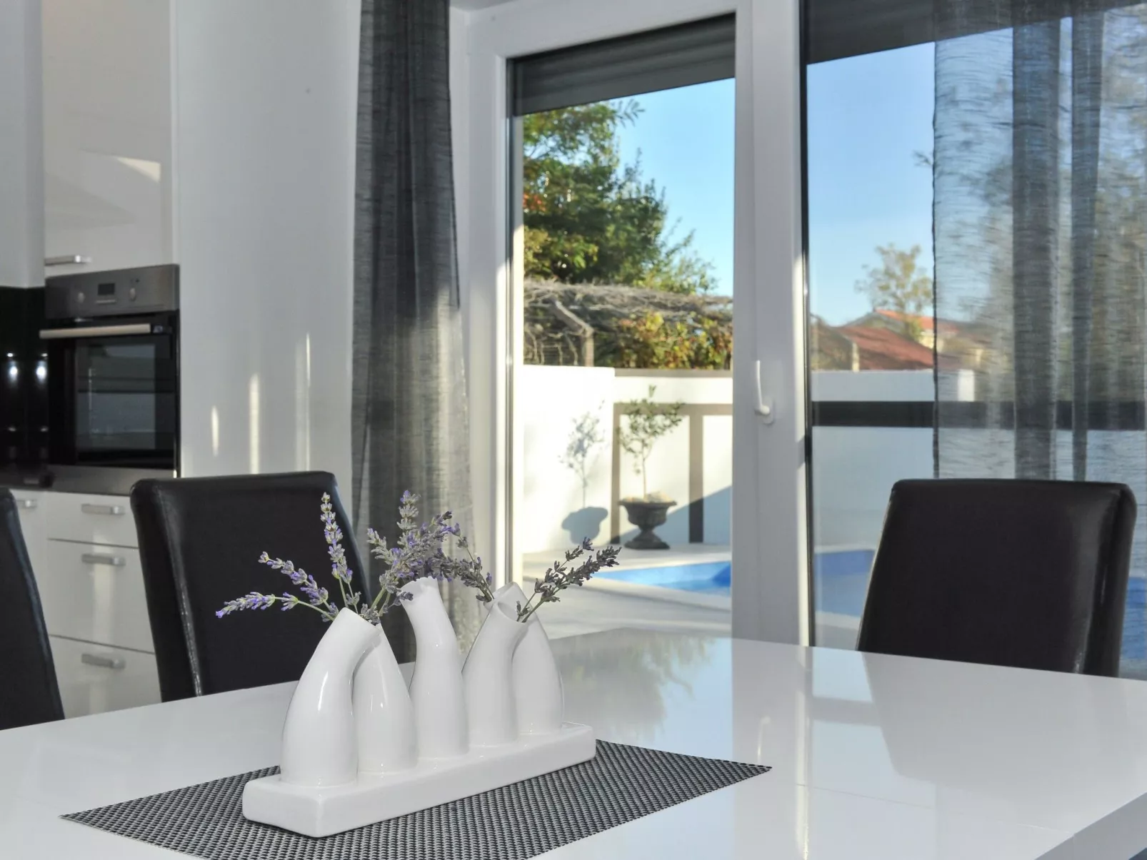 Villa Ledinko - Image-tags.info