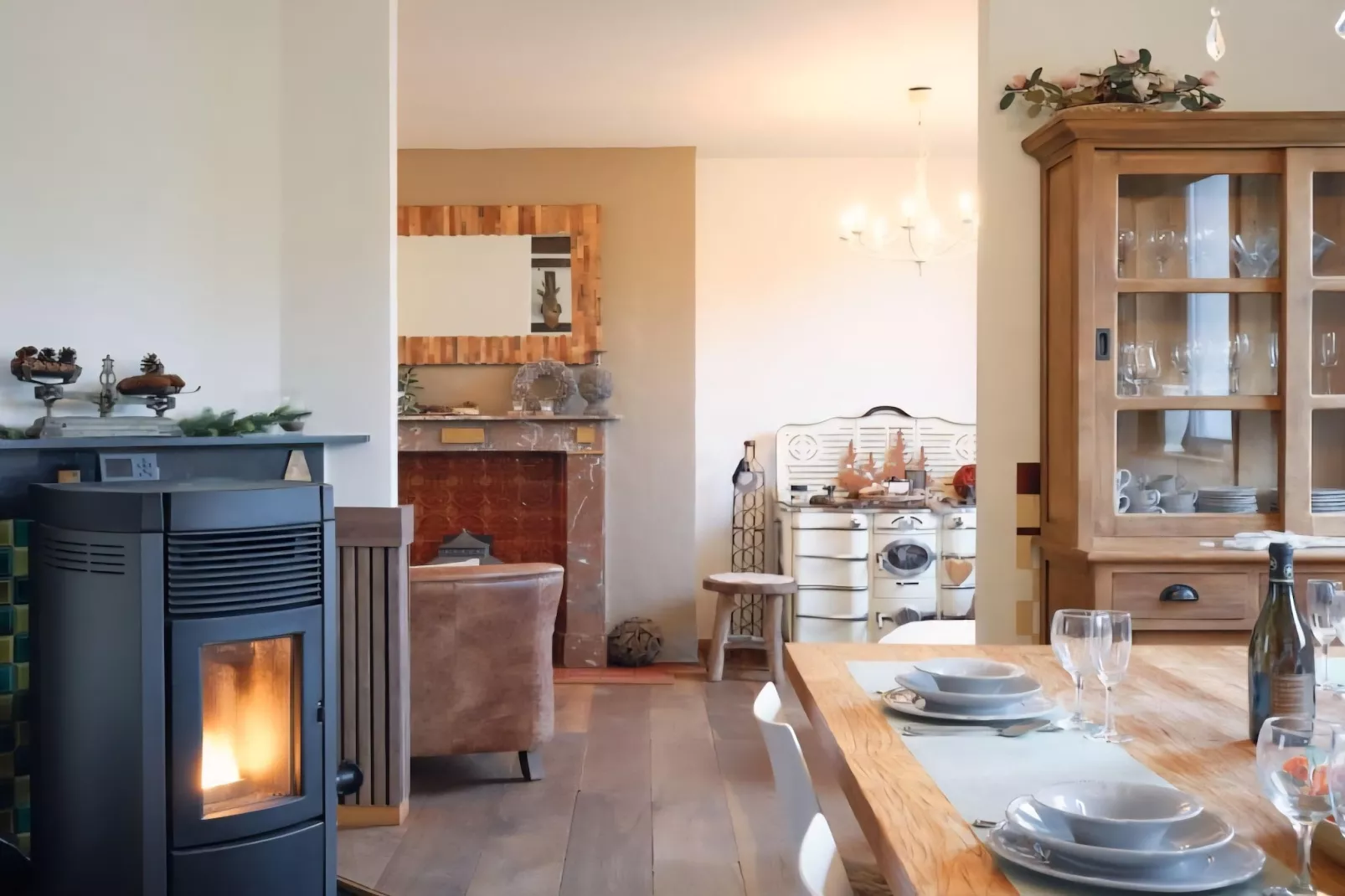 Gite L'éternité - Eetkamer