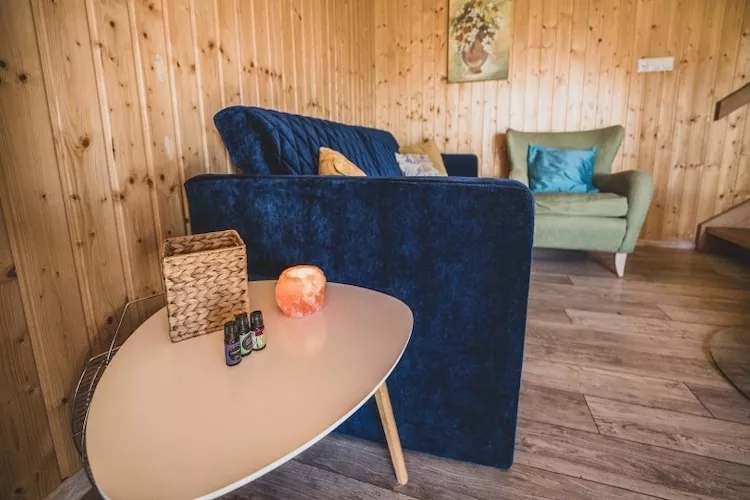 Domek wakacyjny VIP dla max 7 osób w Bałachach - Woonkamer