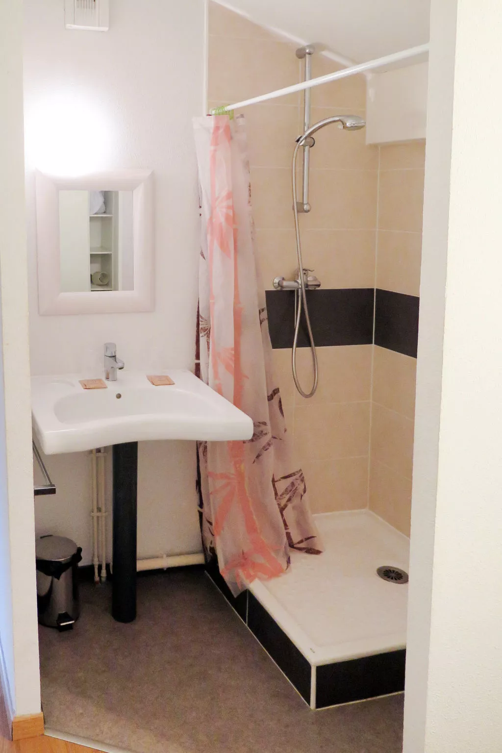 Les Rives du Lac-Binnen