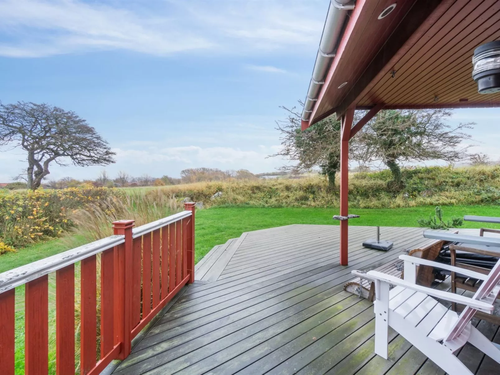 "Marlies" - 300m from the sea - Buiten