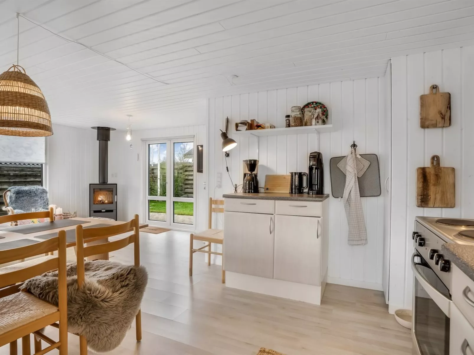 "Kielo" - 200m to the fjord-Binnen