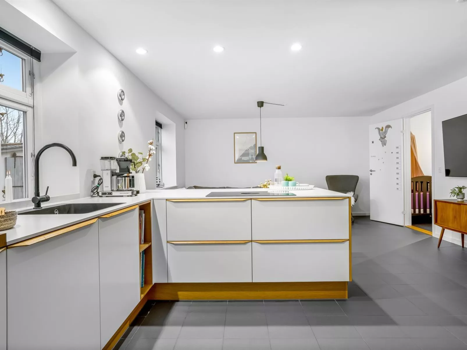 "Afke" - 700m from the sea-Binnen