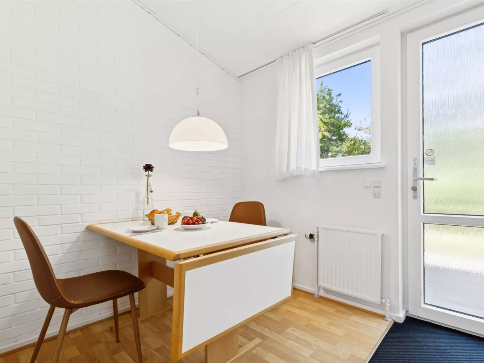 "Bengta" - 250m from the sea - Binnen